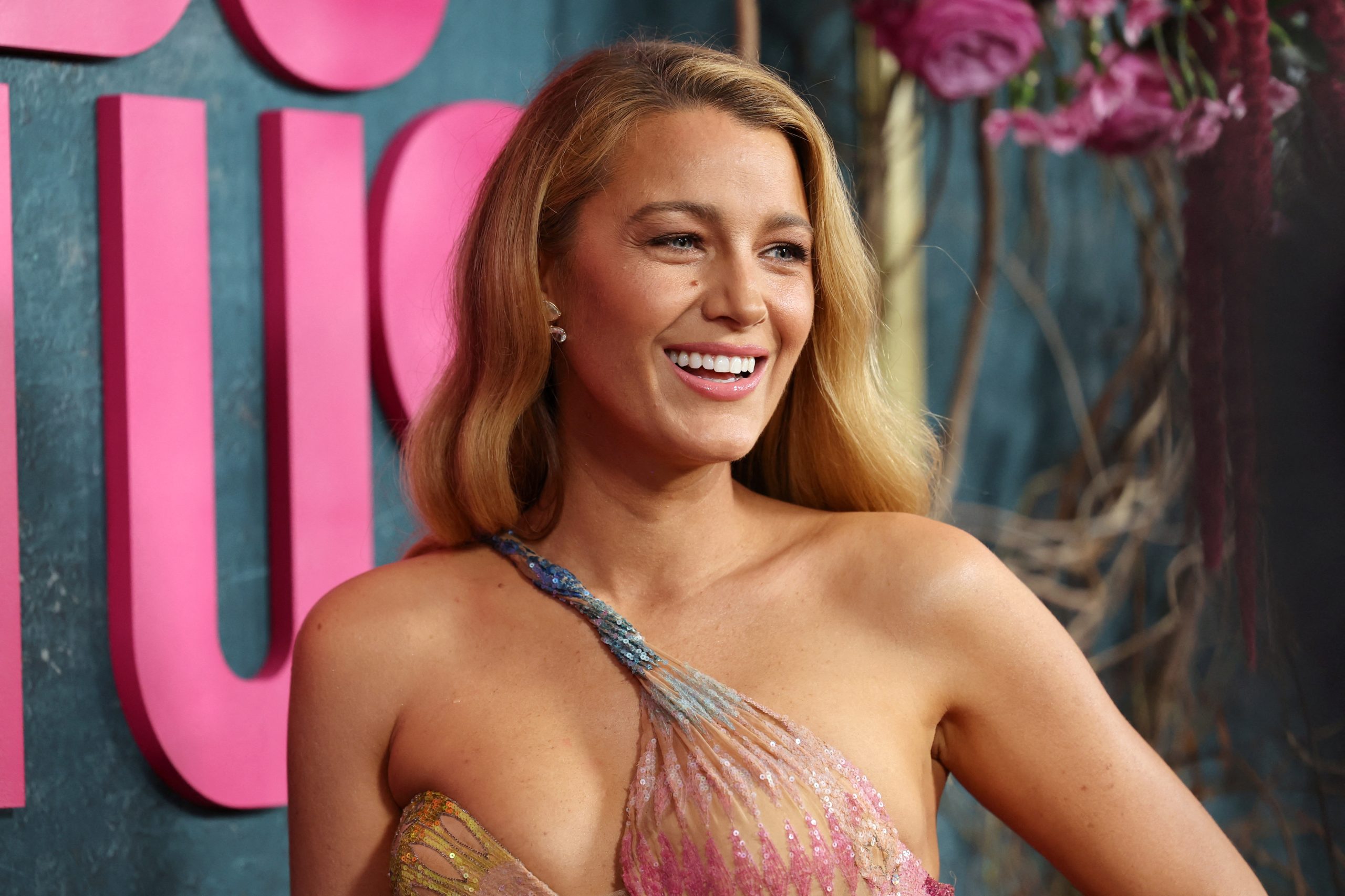 Assédio. Cresce apoio a Blake Lively.