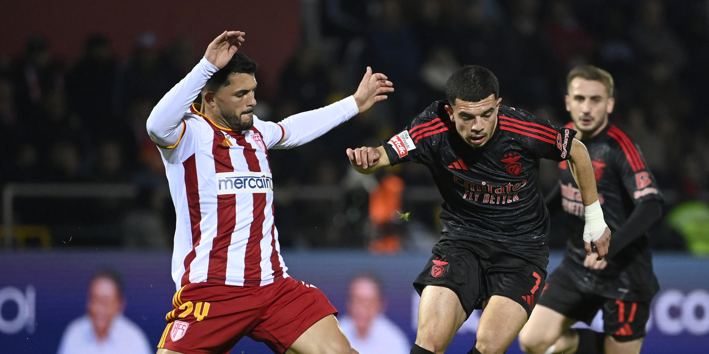 Benfica empata com AVS e atrasa-se na perseguição ao líder Sporting
