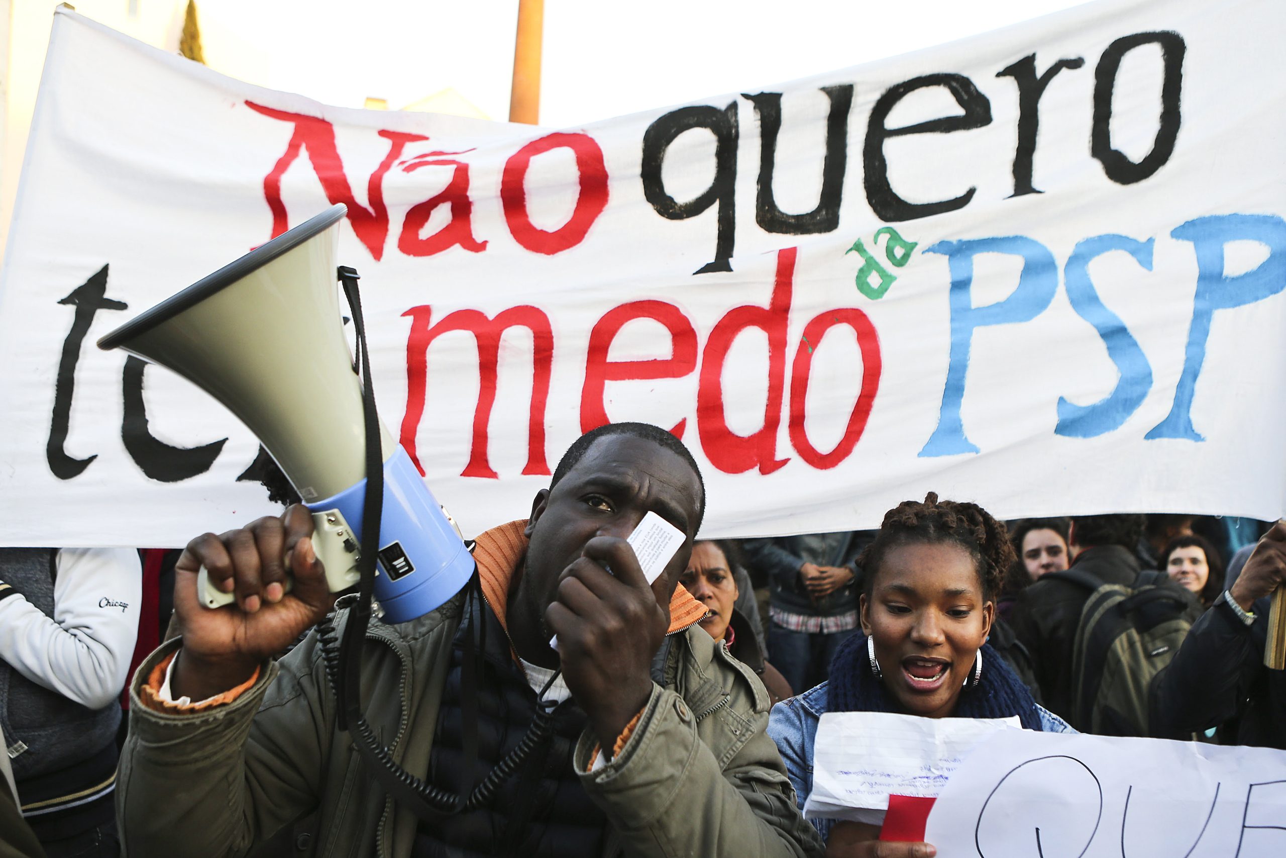 Ministério Público vai acusar 18 agentes da PSP por crimes de tortura e discriminação