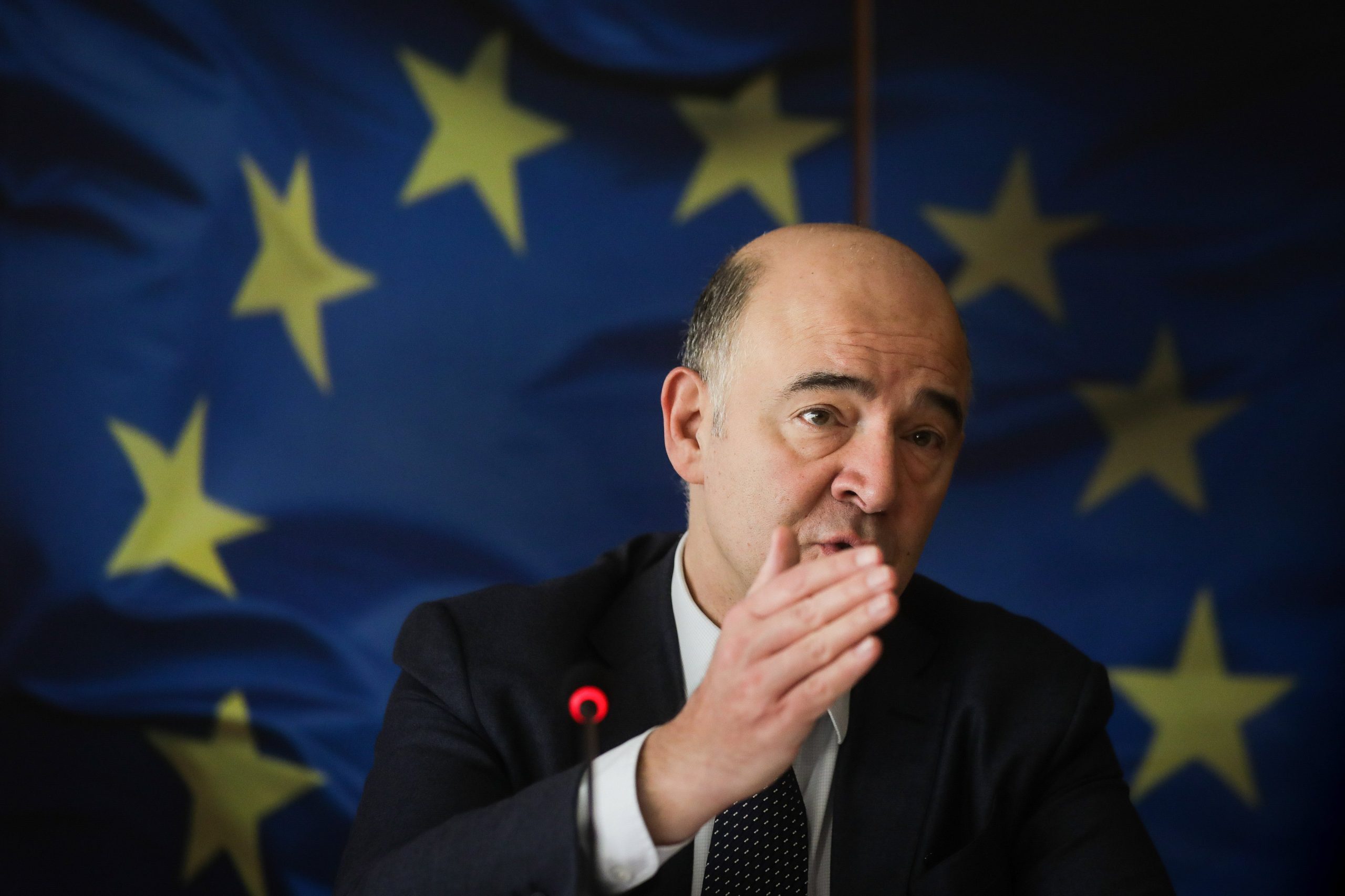 Moscovici considera prematuro falar de pasta de comissário para Centeno