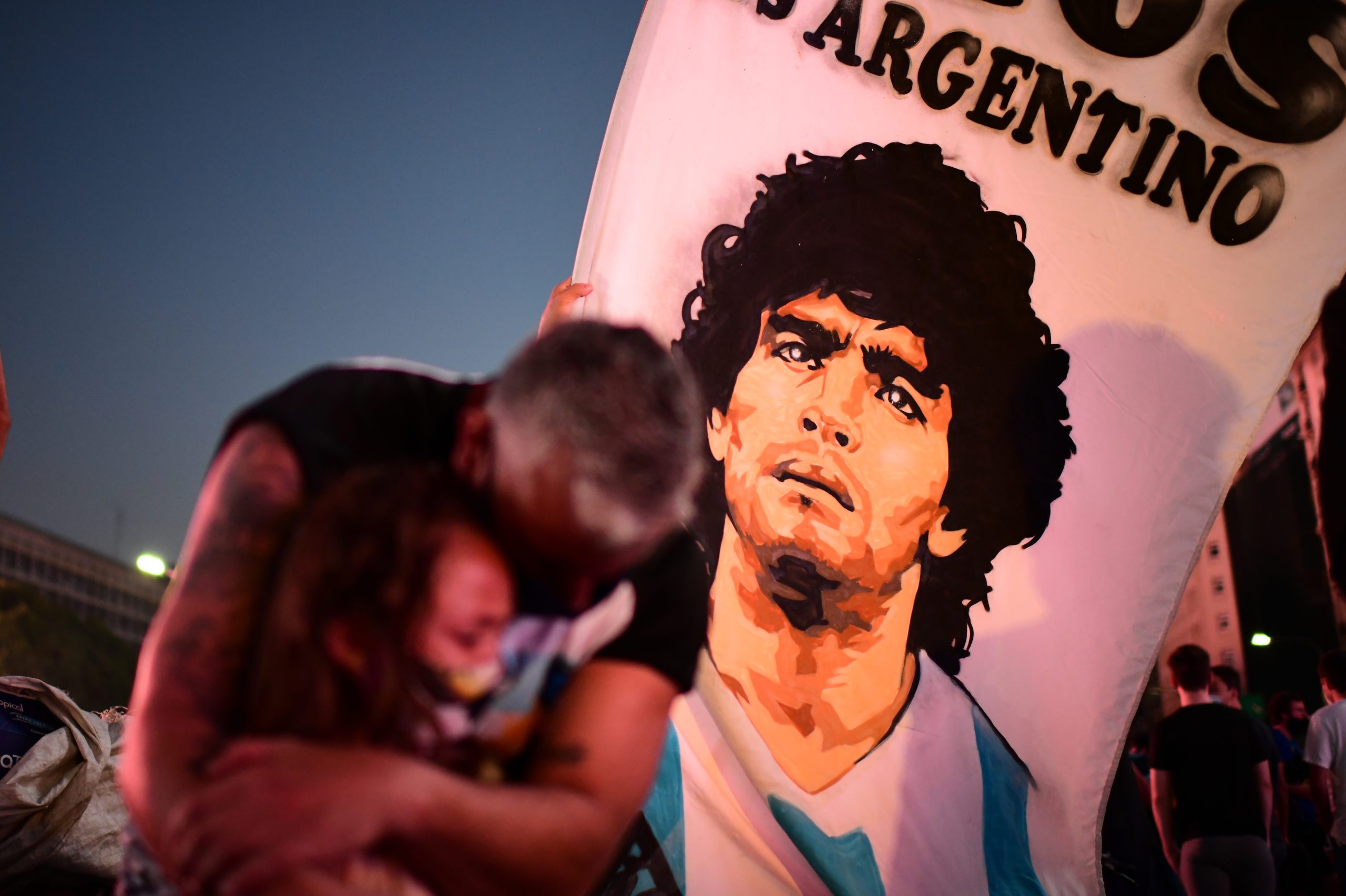 Funeral de Maradona marcado para hoje à tarde nos arredores de Buenos Aires