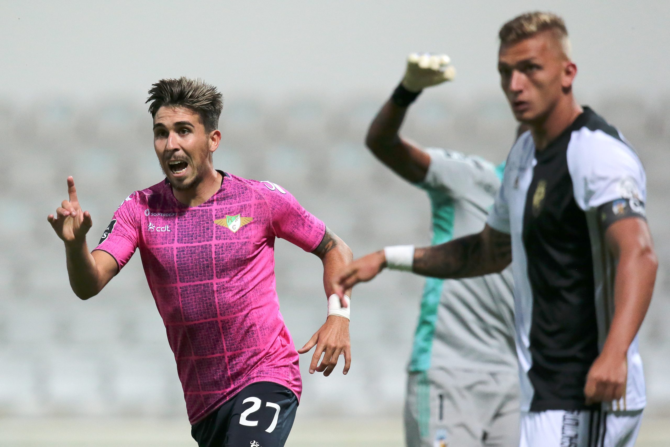 Moreirense vence Farense no regresso dos algarvios há I Liga,18 anos depois