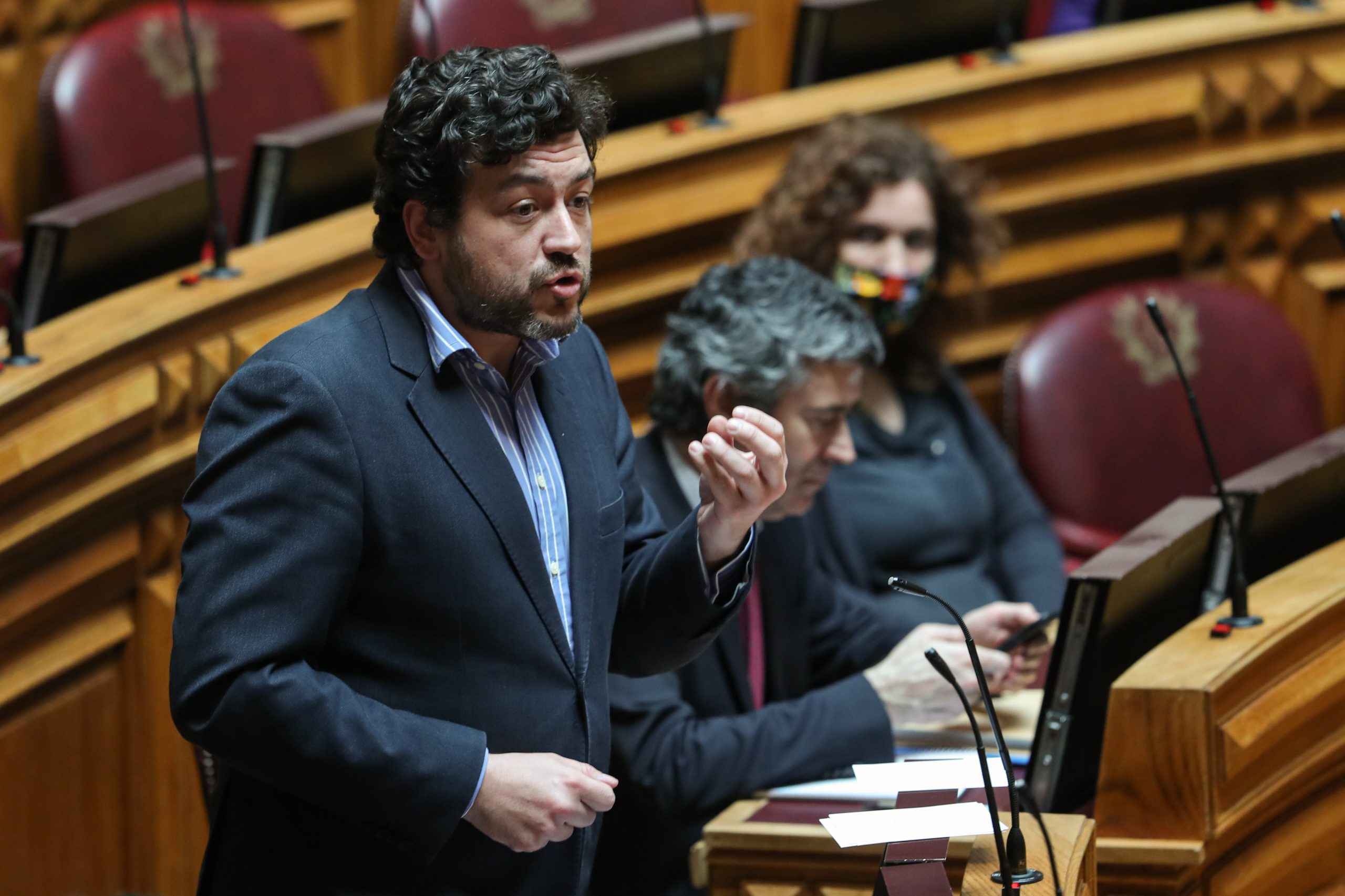 PS apresenta nova queixa contra o Governo por não ter apagado publicações nas redes sociais