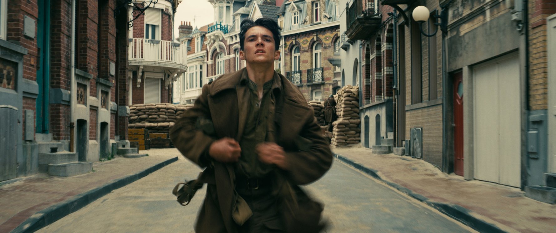 Dunkirk: O filme sem herói onde todos o são