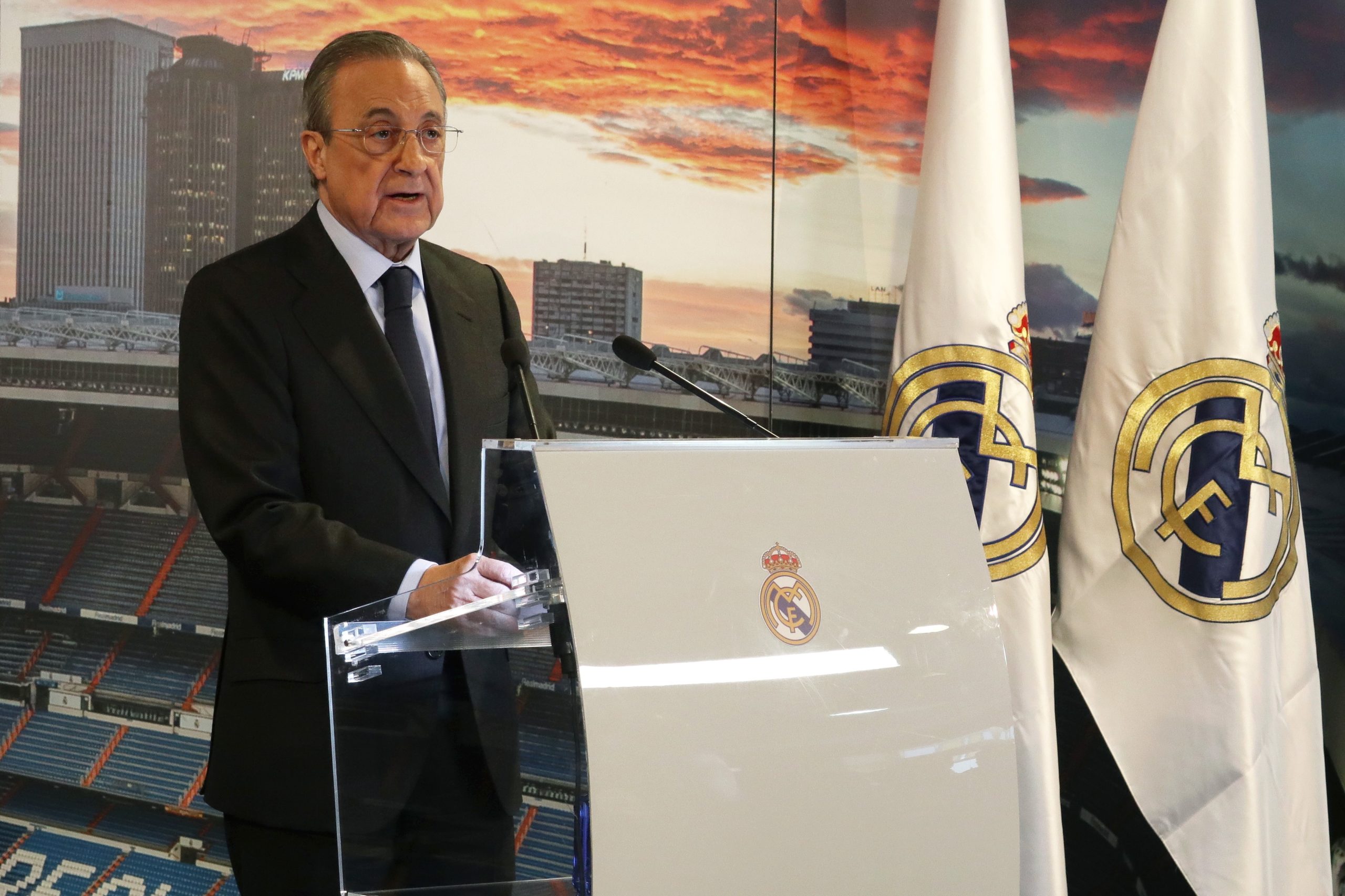 Presidente do Real Madrid com teste positivo e sem sintomas