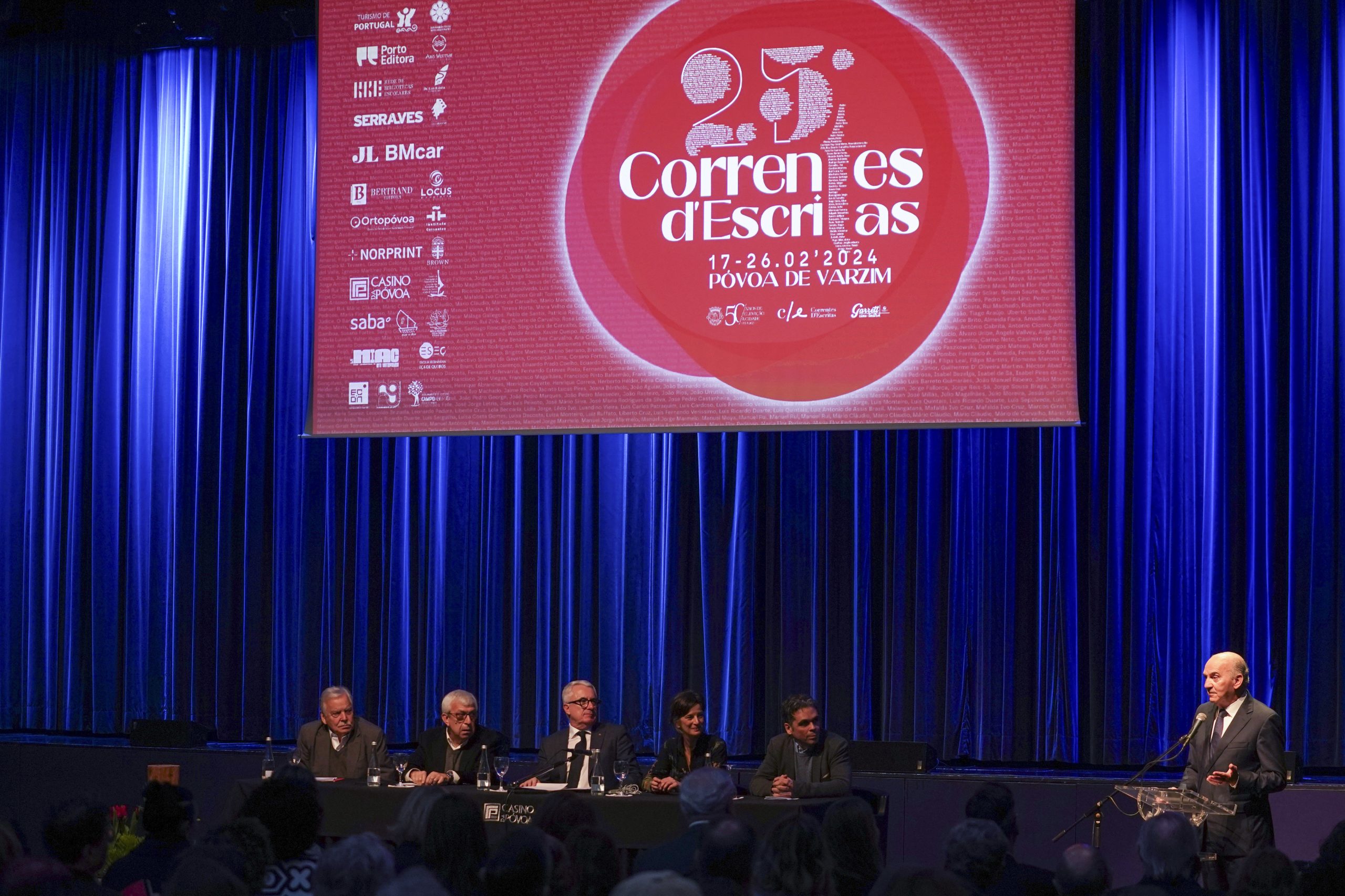 Correntes d’Escritas encerram com alerta sobre ameças à liberdade e democracia