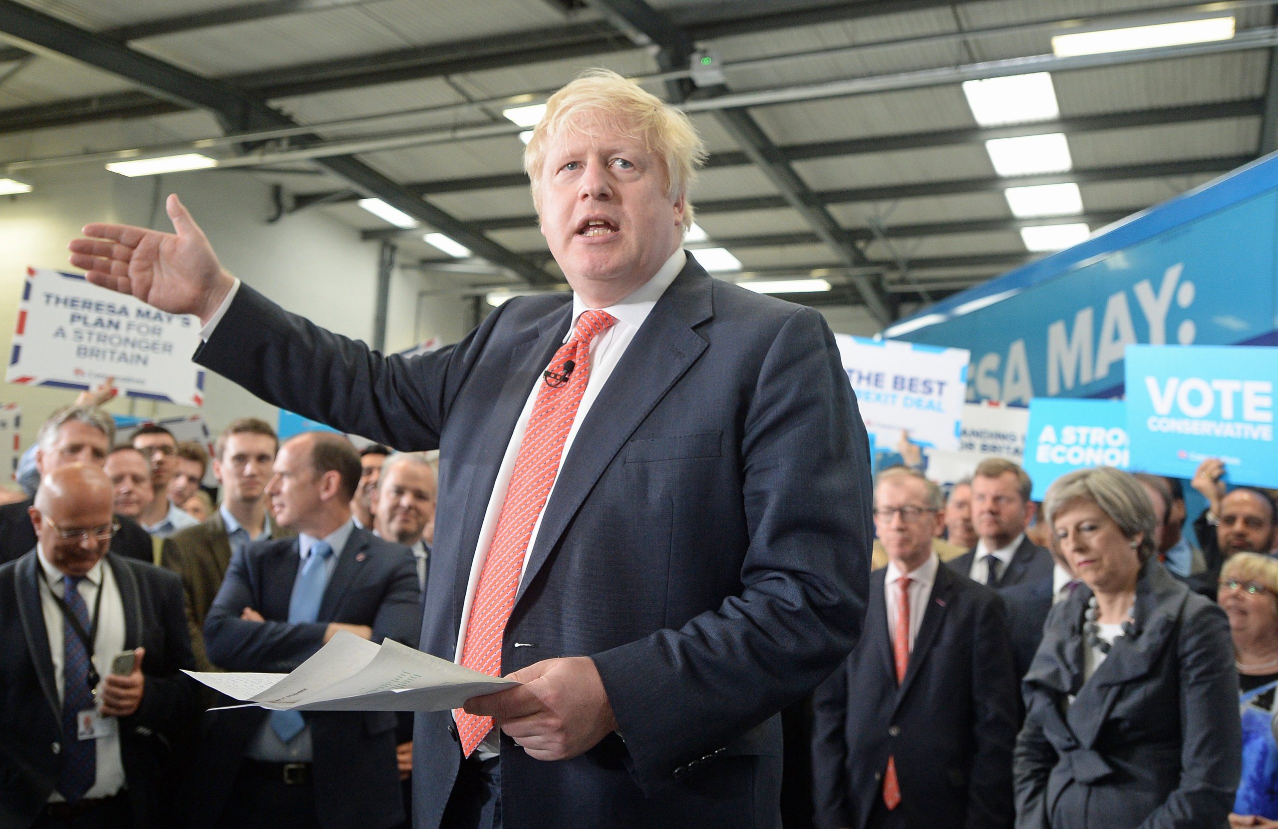 Londres assegura resposta “robusta” se houver “mão russa” no ataque a ex-espião