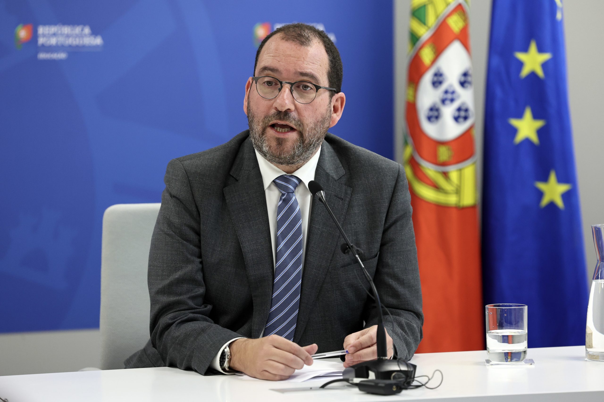 Ministro confirma que não houve acordo com sindicatos de professores