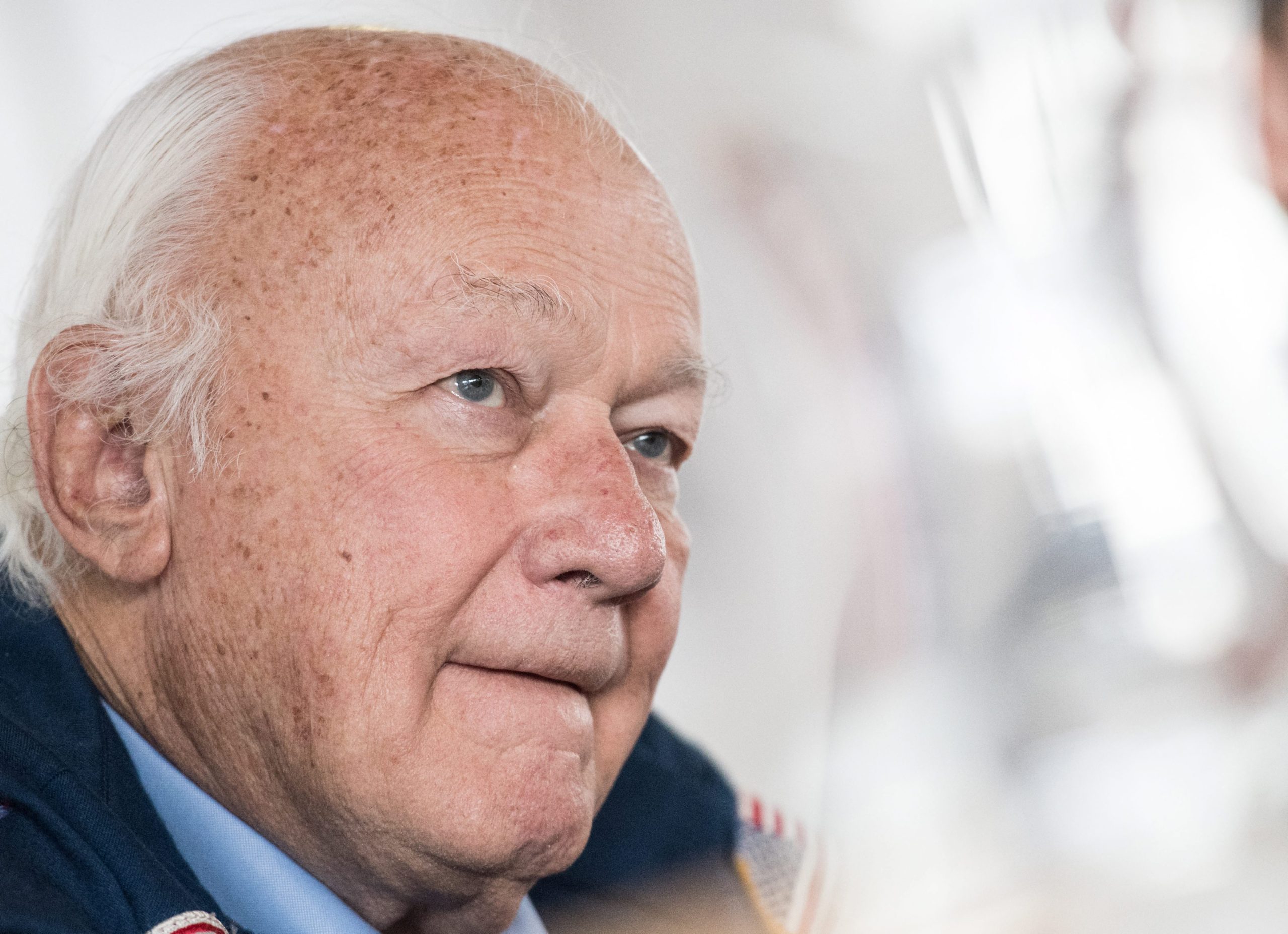Morreu Bruce McCandless, o primeiro astronauta a andar livre no Espaço