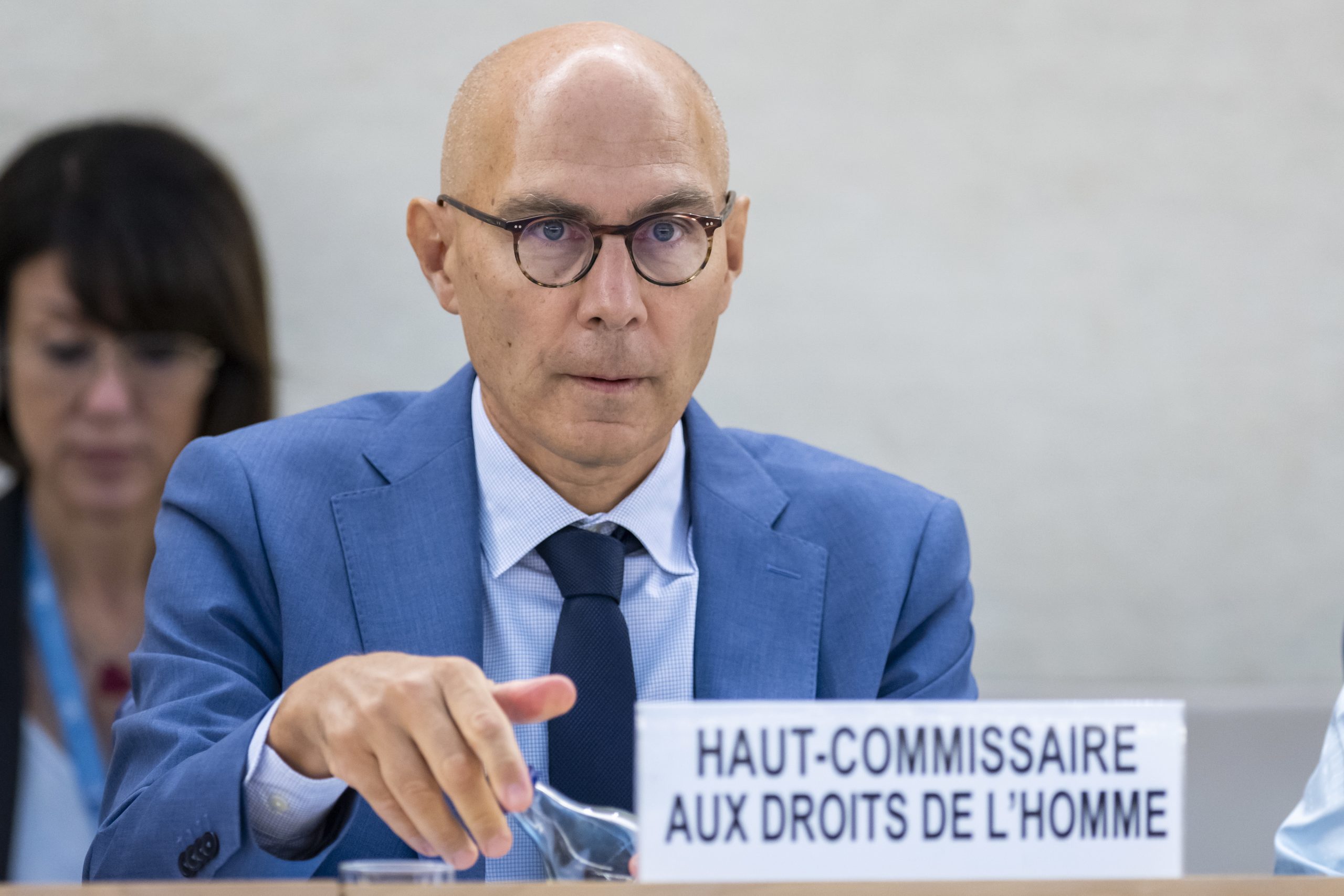 Alto comissário da ONU preocupado com discurso de ódio e discriminação