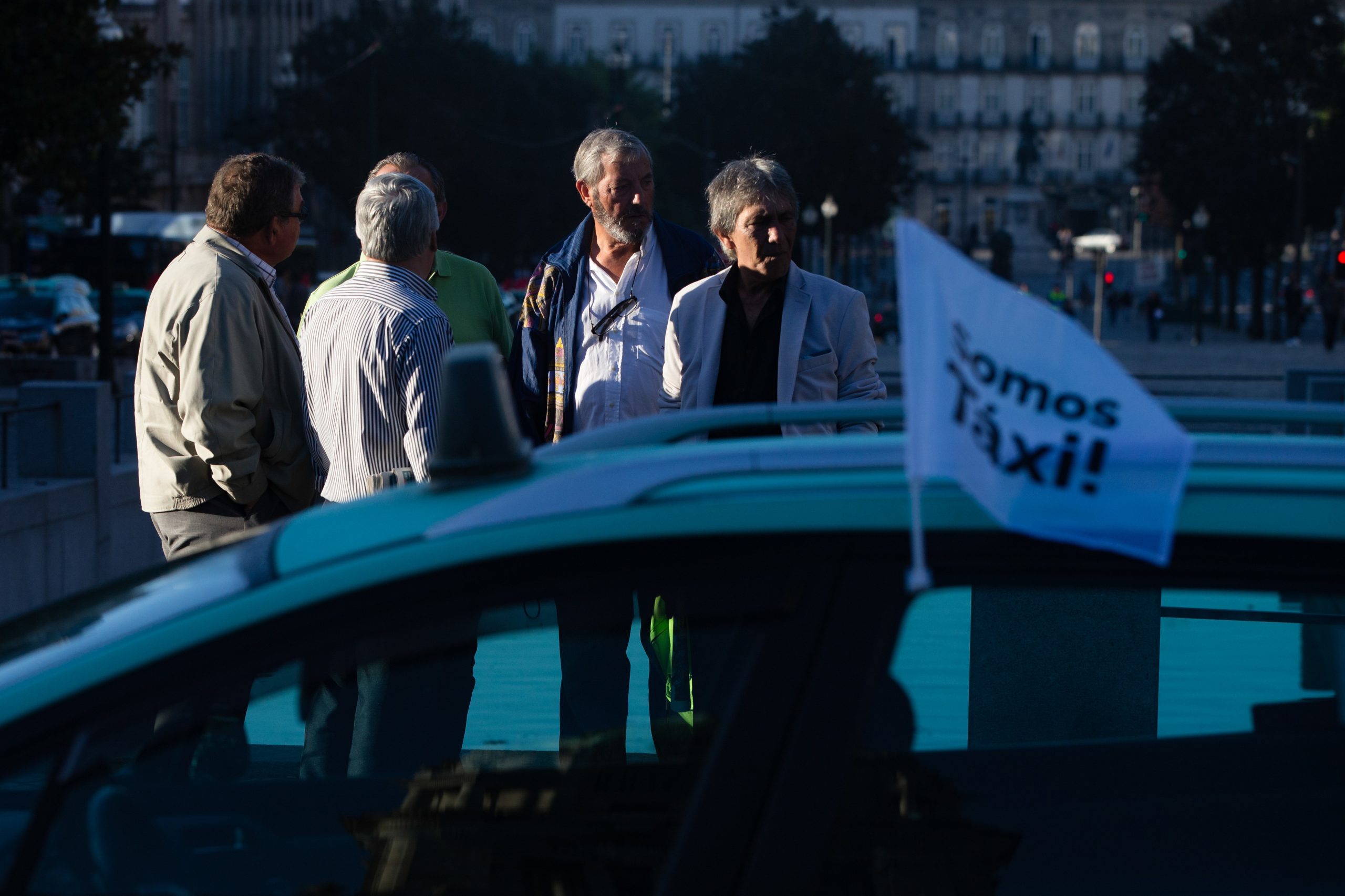 Táxis: Protesto no Porto vai manter-se ao longo do fim de semana