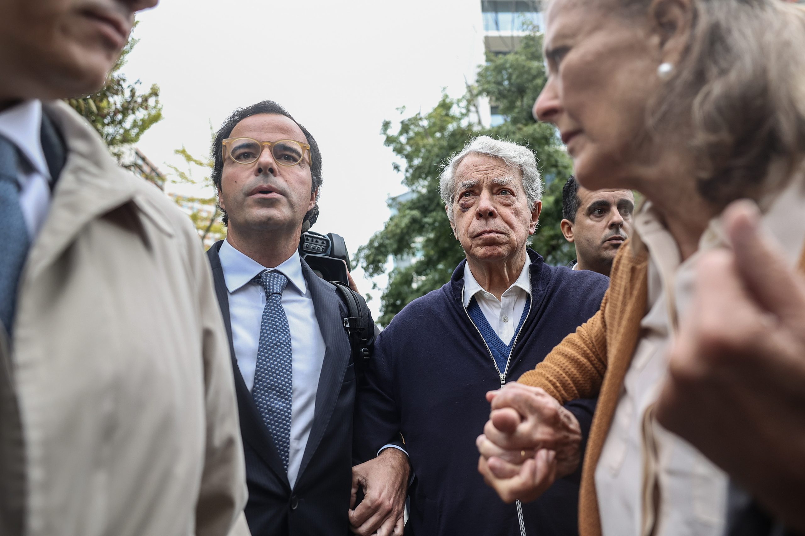 Defesa dos arguidos do departamento financeiro do BES rejeita falsificação de contas ou pacto corruptivo