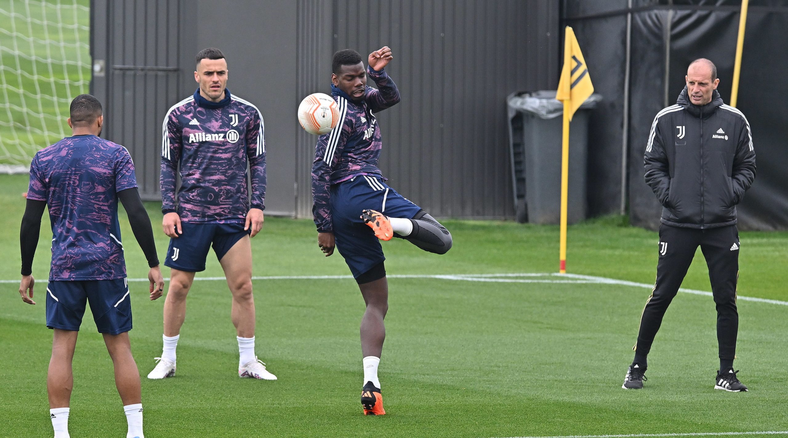 Treinador de Juventus destaca juventude do Sporting e lembra Arsenal