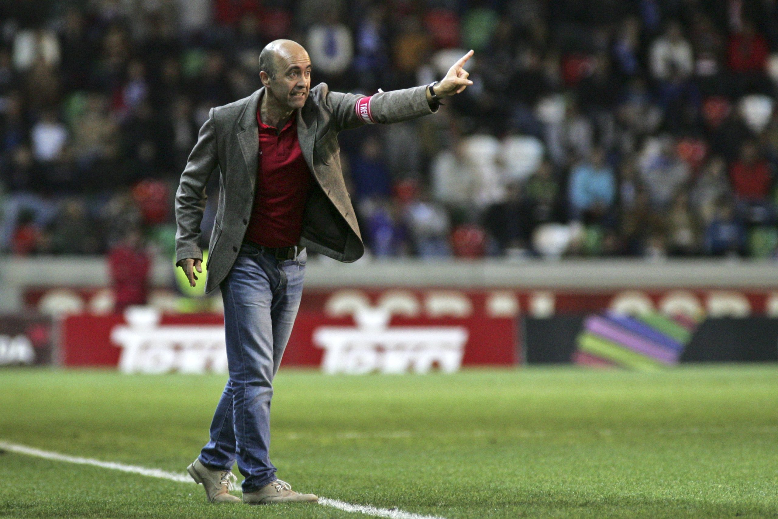 FC Porto procura igualar Benfica e Leonel Pontes estreia-se hoje no Sporting