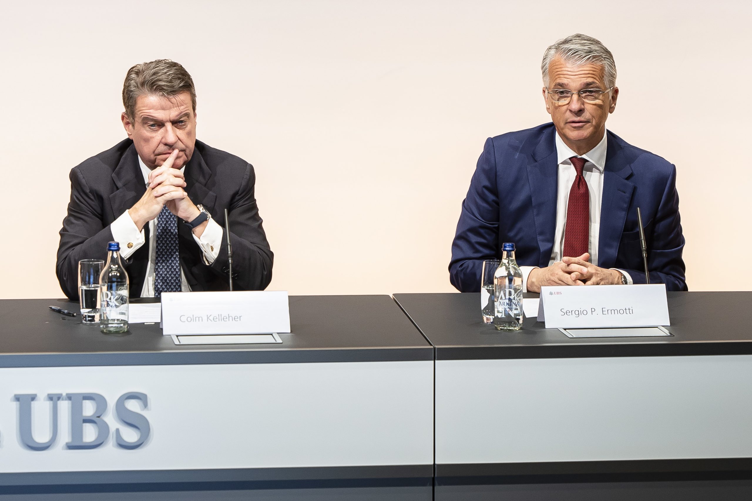 Presidente do UBS diz que compra do Credit Suisse vai trazer grandes oportunidades