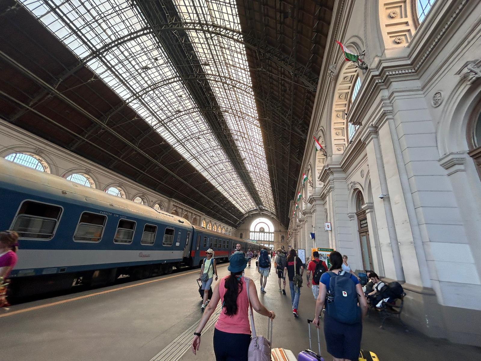 Por esta Europa fora. Um dia atribulado em Budapeste