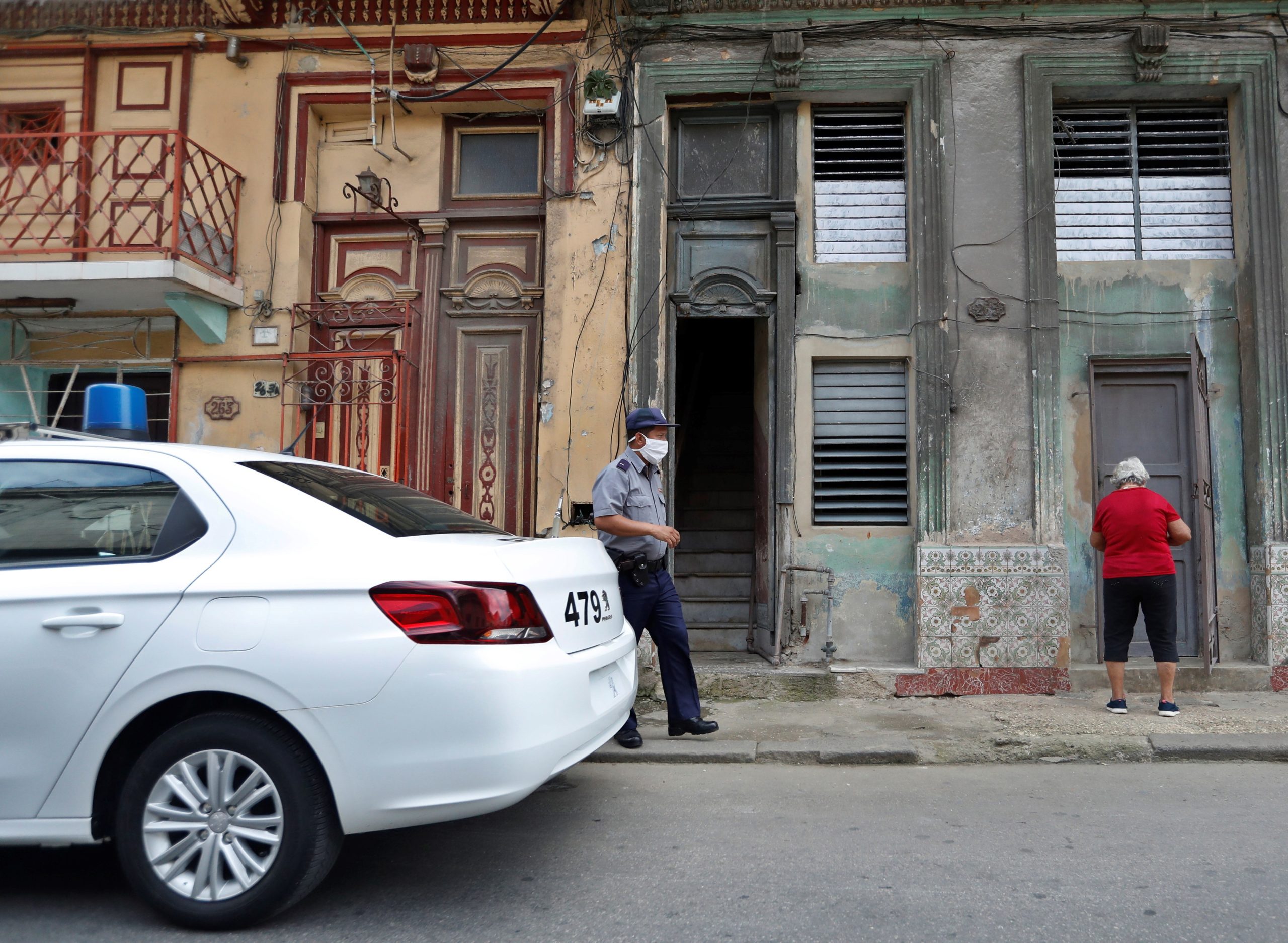 Cuba. Artista Tania Bruguera denuncia terceira detenção numa semana “sem qualquer explicação”