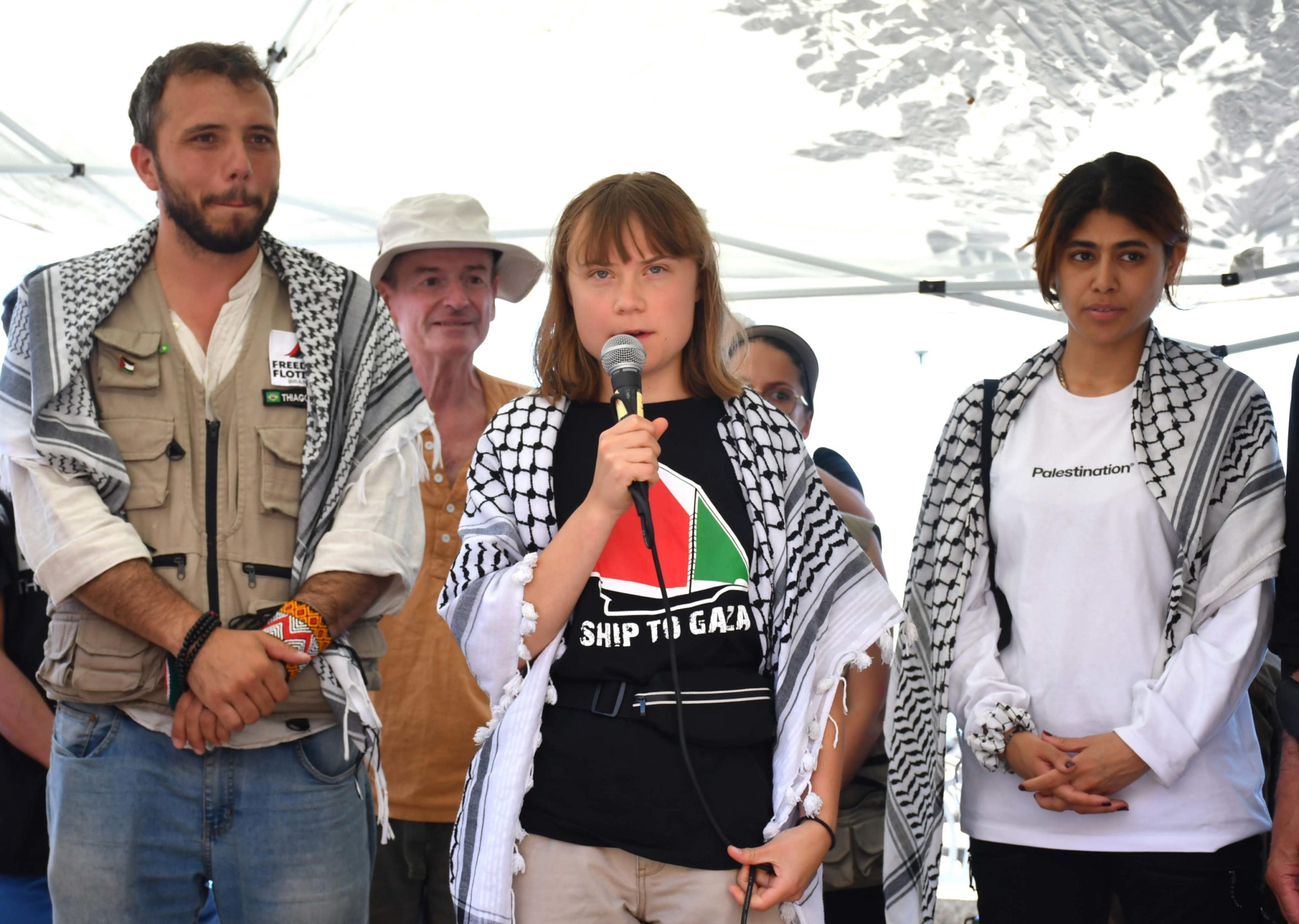 Flotilha humanitária segue para Gaza, mas Greta Thunberg decide abandonar liderança