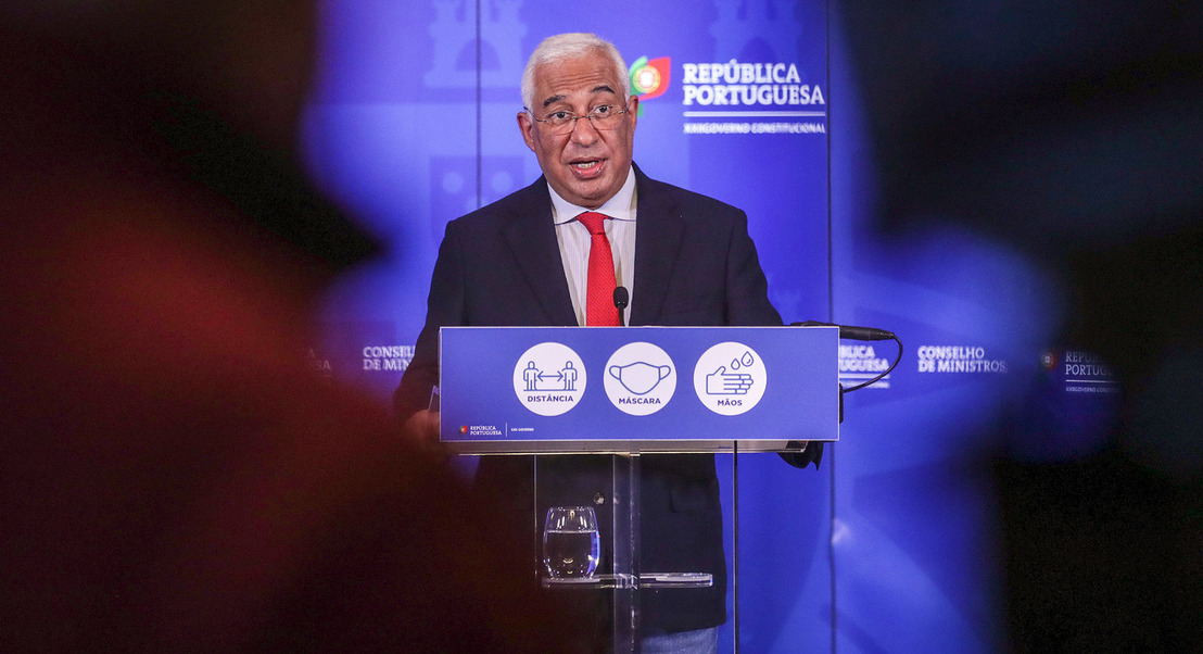 António Costa segura van Dunem e acusa membros do PSD de liderarem “uma campanha internacional contra Portugal”