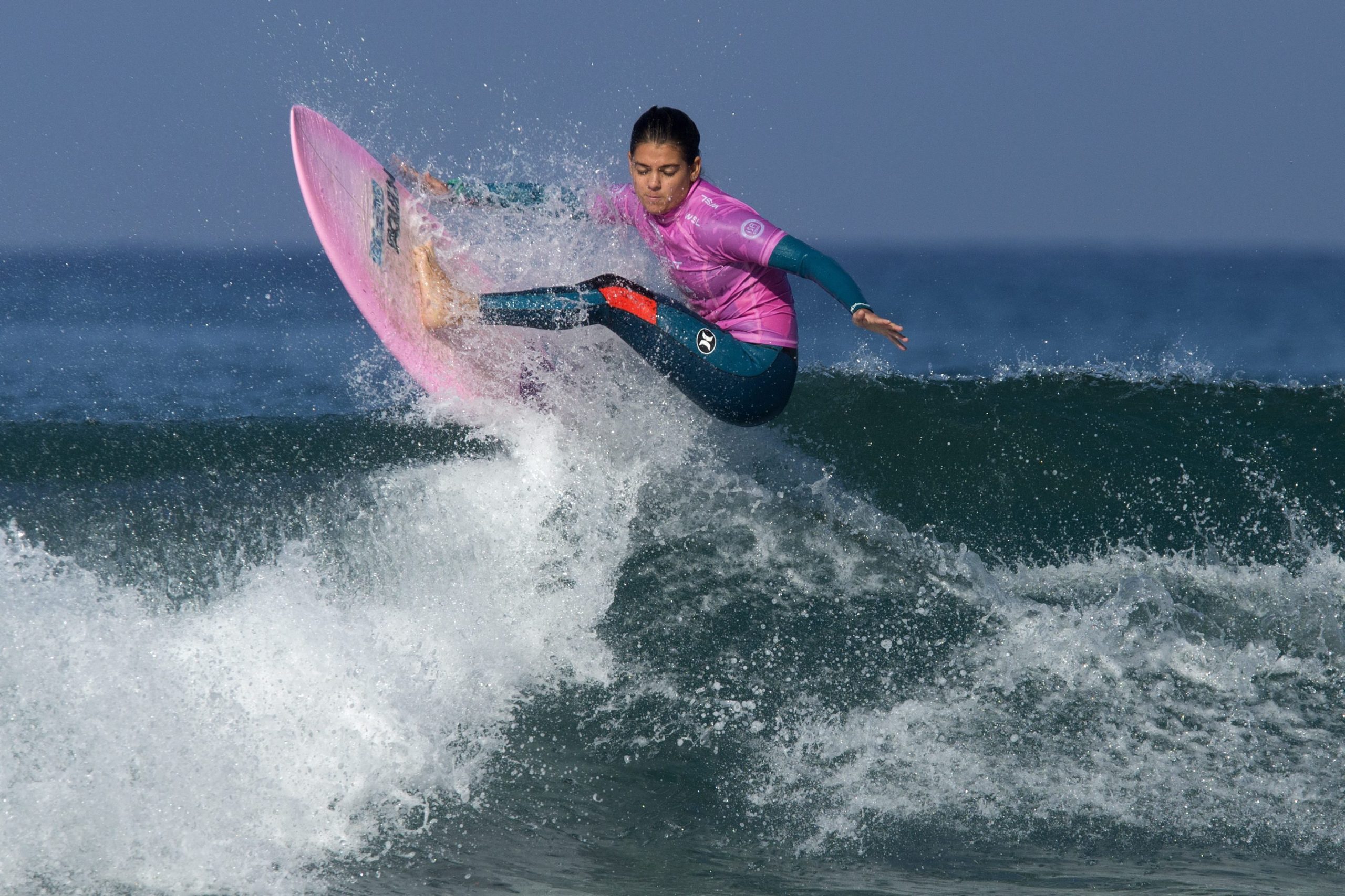Surfista Carol Henrique eliminada na segunda ronda em Bali