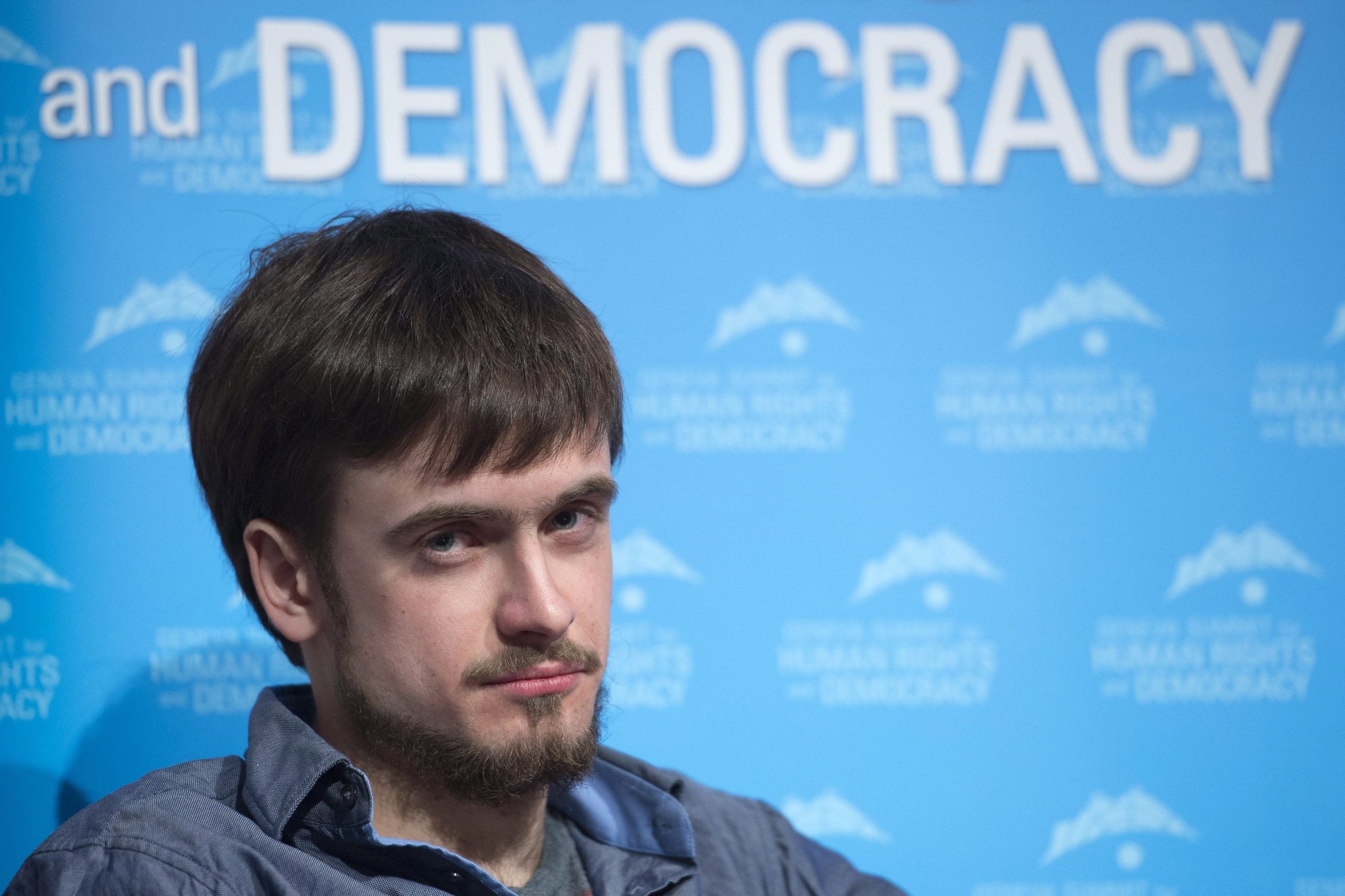 Governo alemão preocupado com estado de saúde de ativista do grupo Pussy Riot