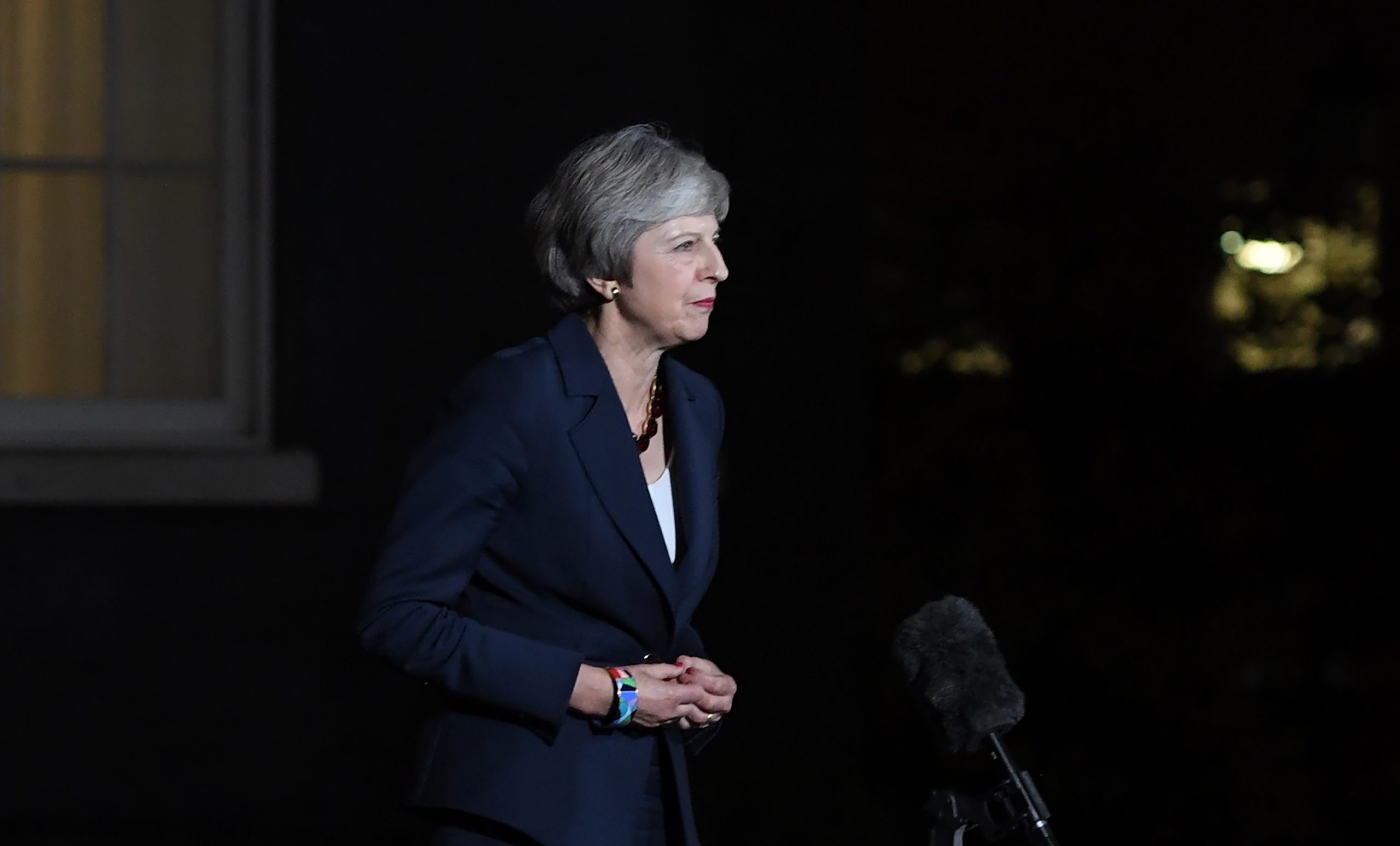 Theresa May esclarece que rascunho do Brexit aprovado pelo Governo “não é o acordo final”