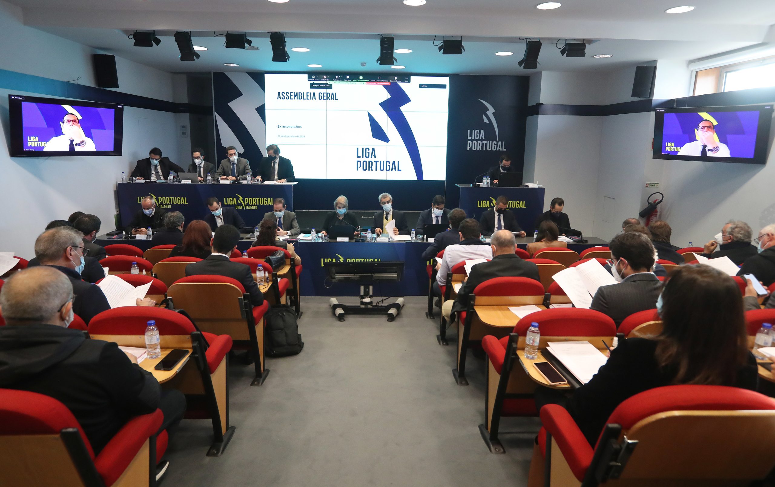Liga aprova alteração ao regulamento para evitar o que aconteceu no Belenenses SAD – Benfica