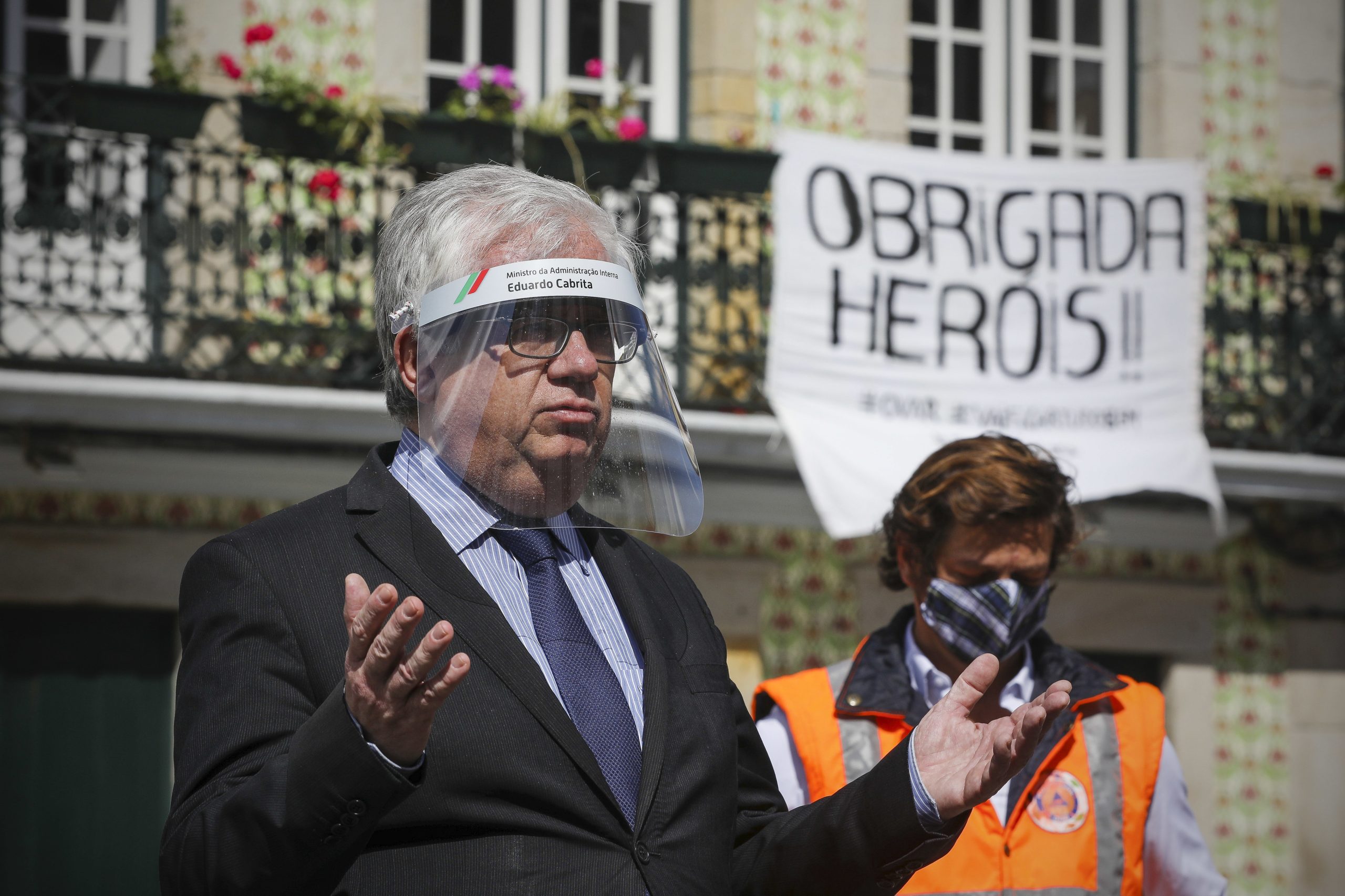 Ministro foi a Ovar agradecer “olhos nos olhos” e anunciar mais vigilância
