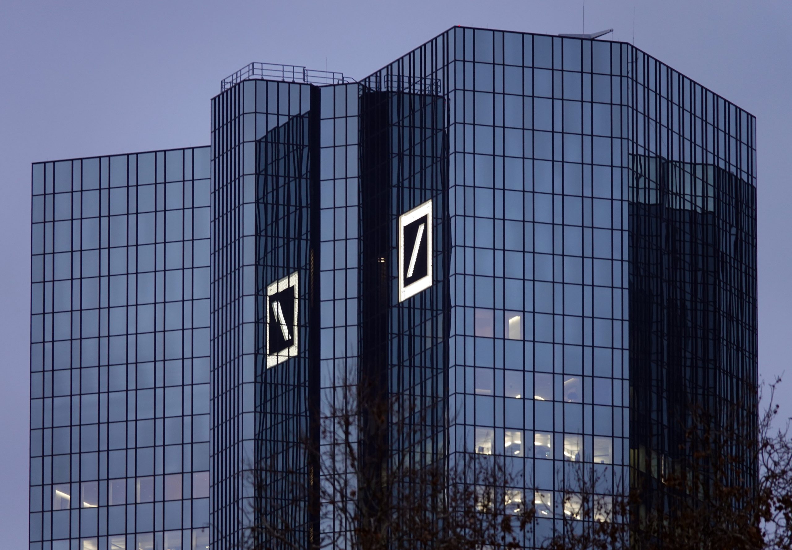 Deutsche Bank anuncia reestruturação que vai acabar com 18 mil empregos