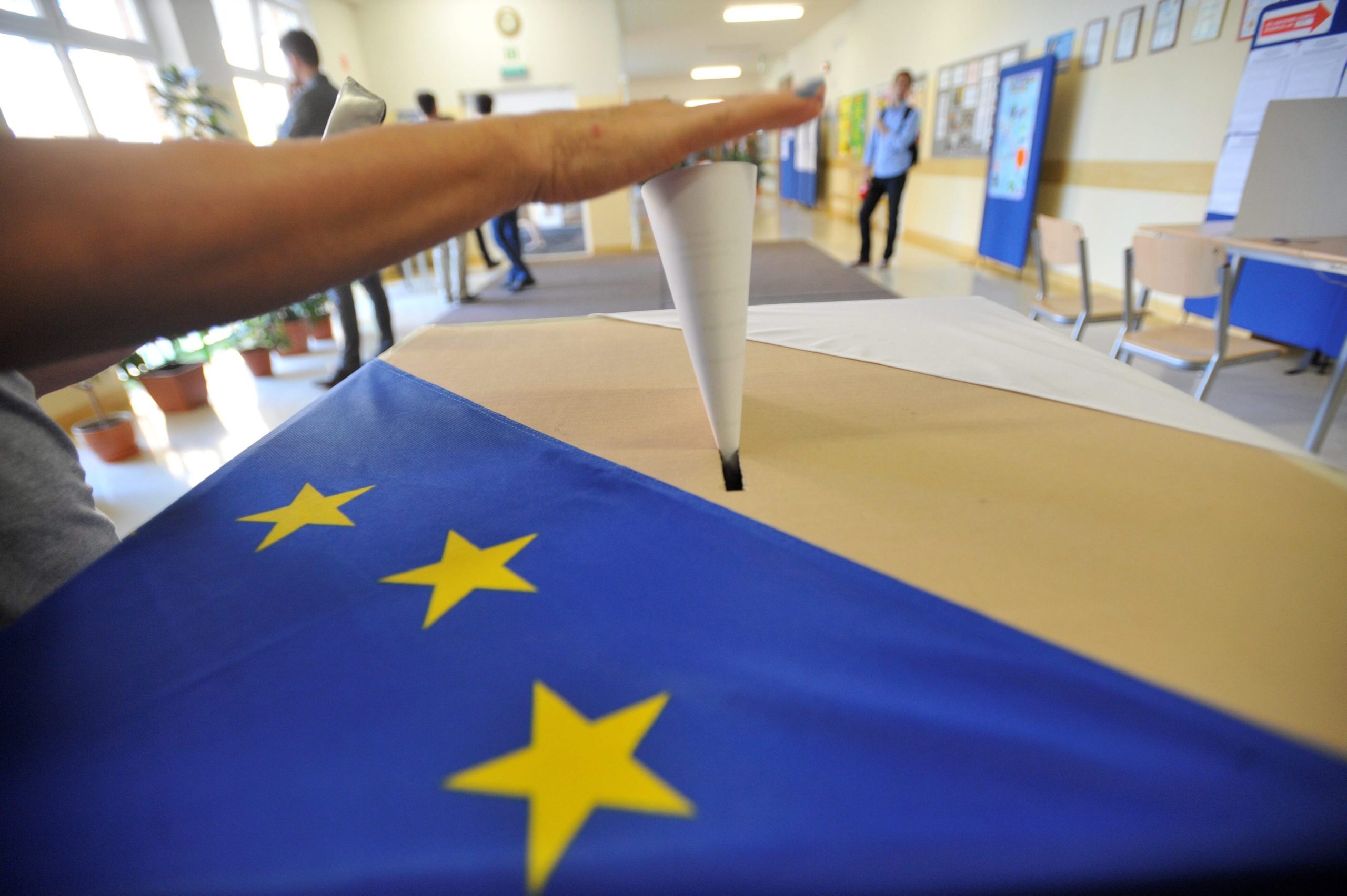 Eleições Europeias: Esta é a ordem dos 17 partidos nos boletins de voto em Portugal