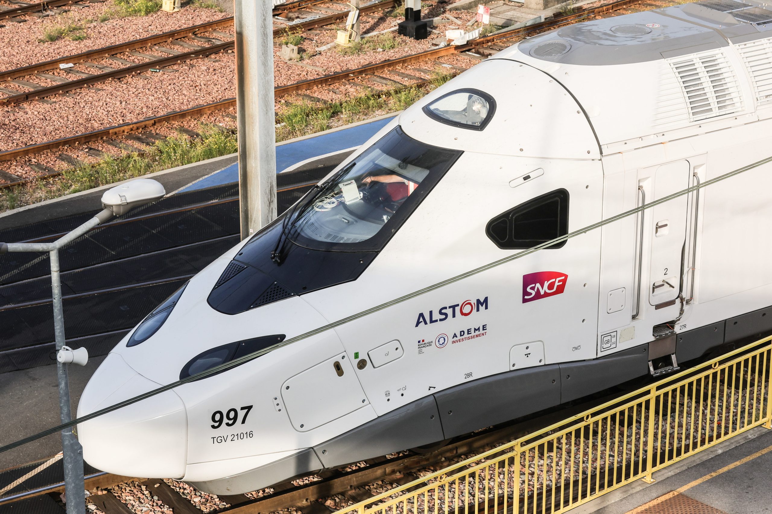 Bruxelas decide sobre TGV em julho se Portugal se candidatar a fundos da União Europeia