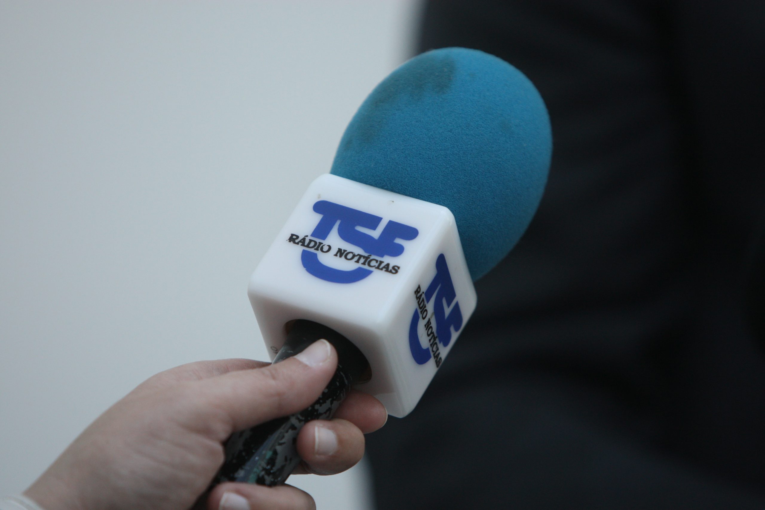 Trabalhadores da TSF iniciam greve de 24 horas. Jornalistas acusam administração de “desrespeito”