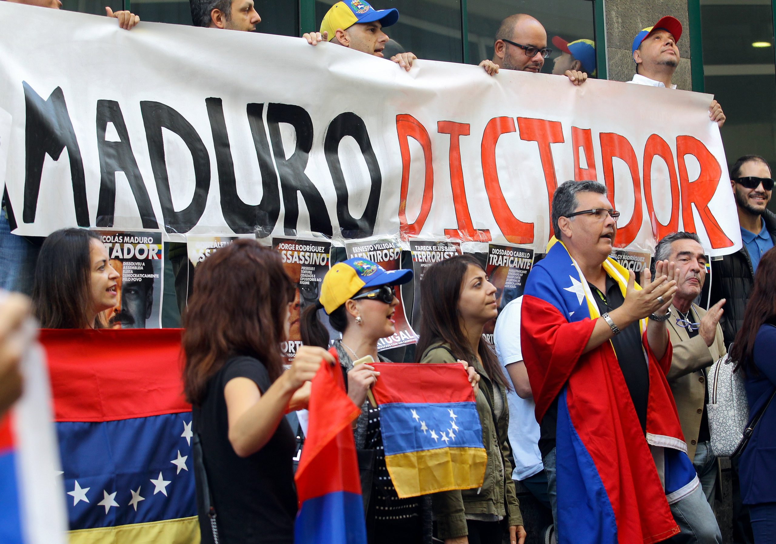 Venezuela: Funchal expressa “solidariedade” e espera “reposição da normalidade democrática”