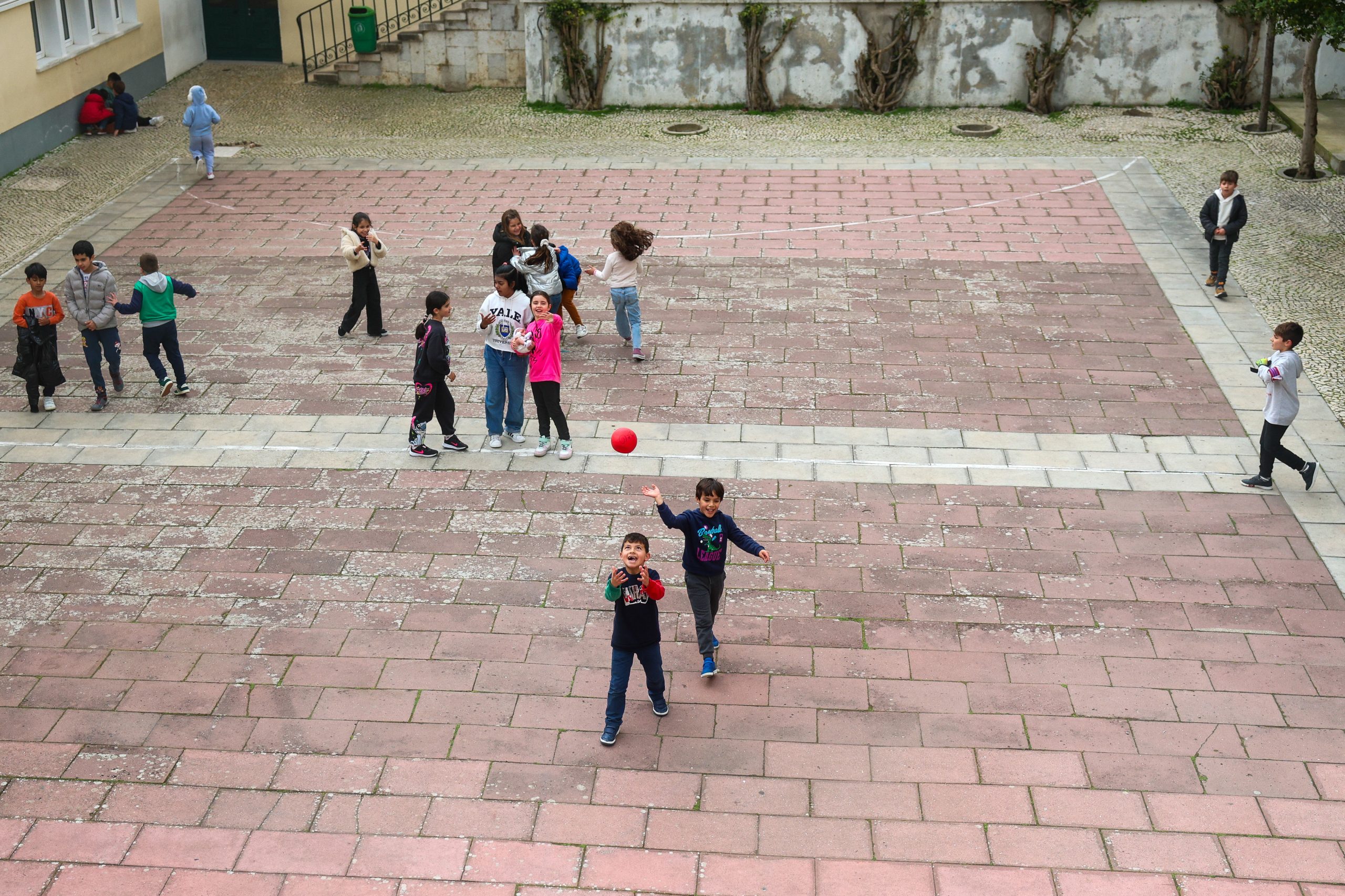 Apagão: Escolas devem reabrir hoje e funcionar com normalidade