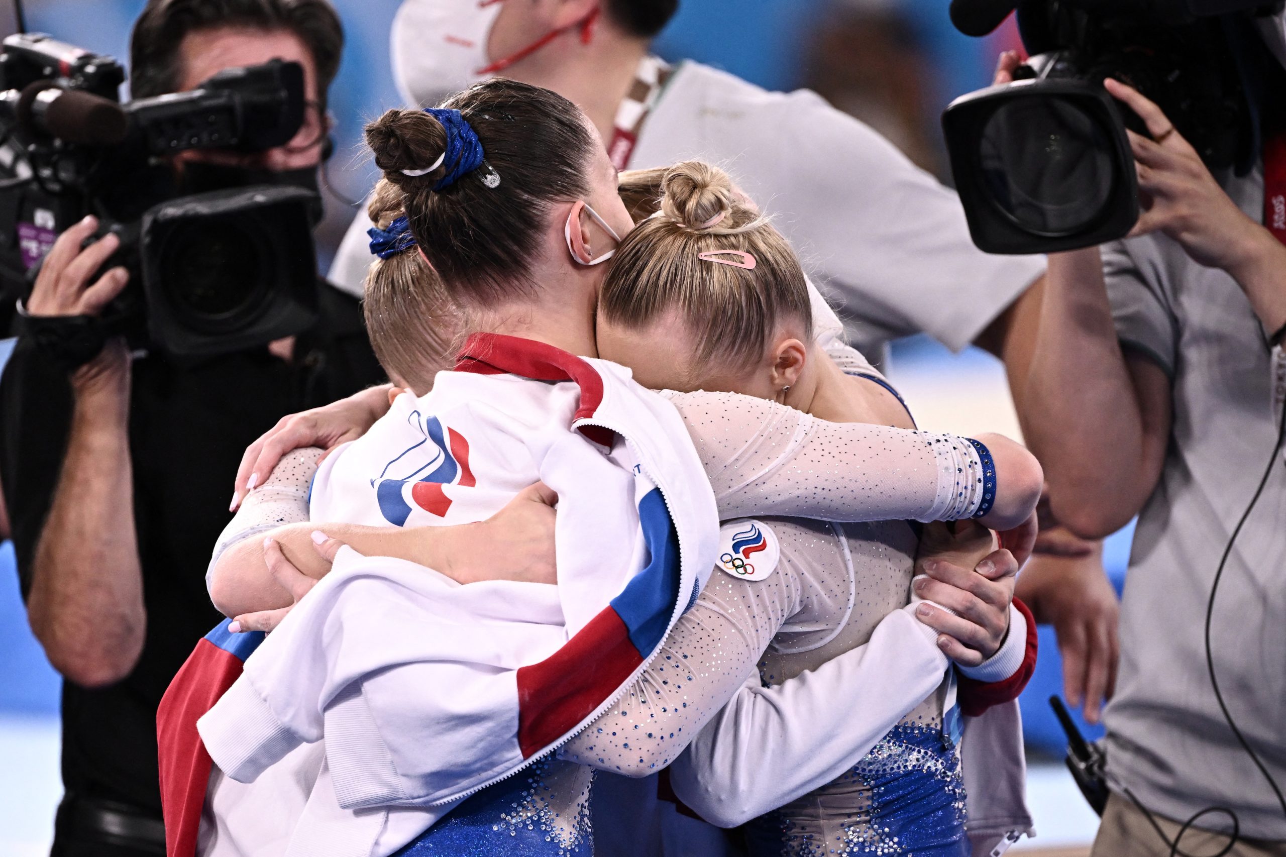 Primeiro no concurso masculino, agora no feminino. Quase trinta anos depois, a ginástica artística volta a ser da Rússia