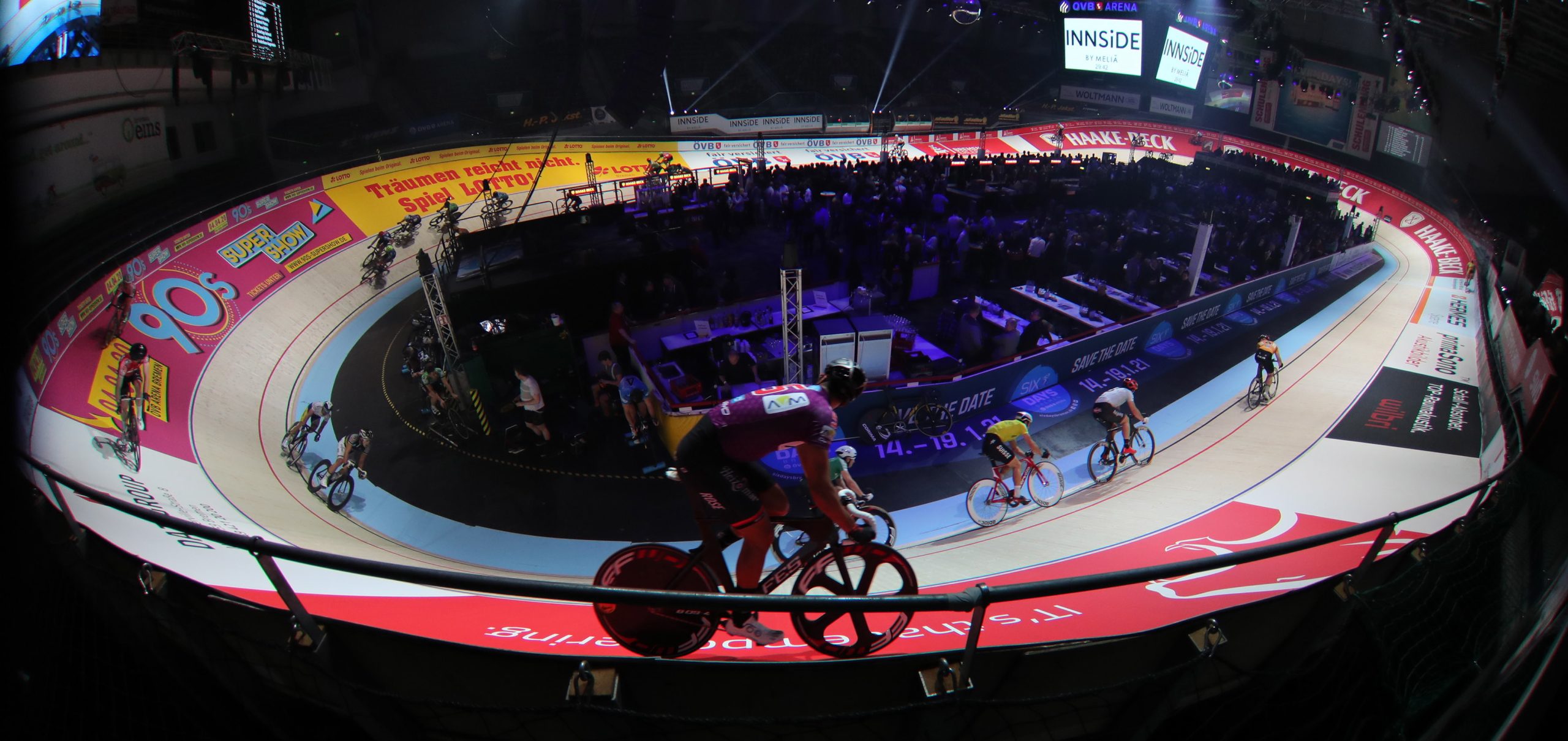 Europeus de ciclismo. Ivo Oliveira apura-se para final de perseguição e assegura quinta medalha para Portugal