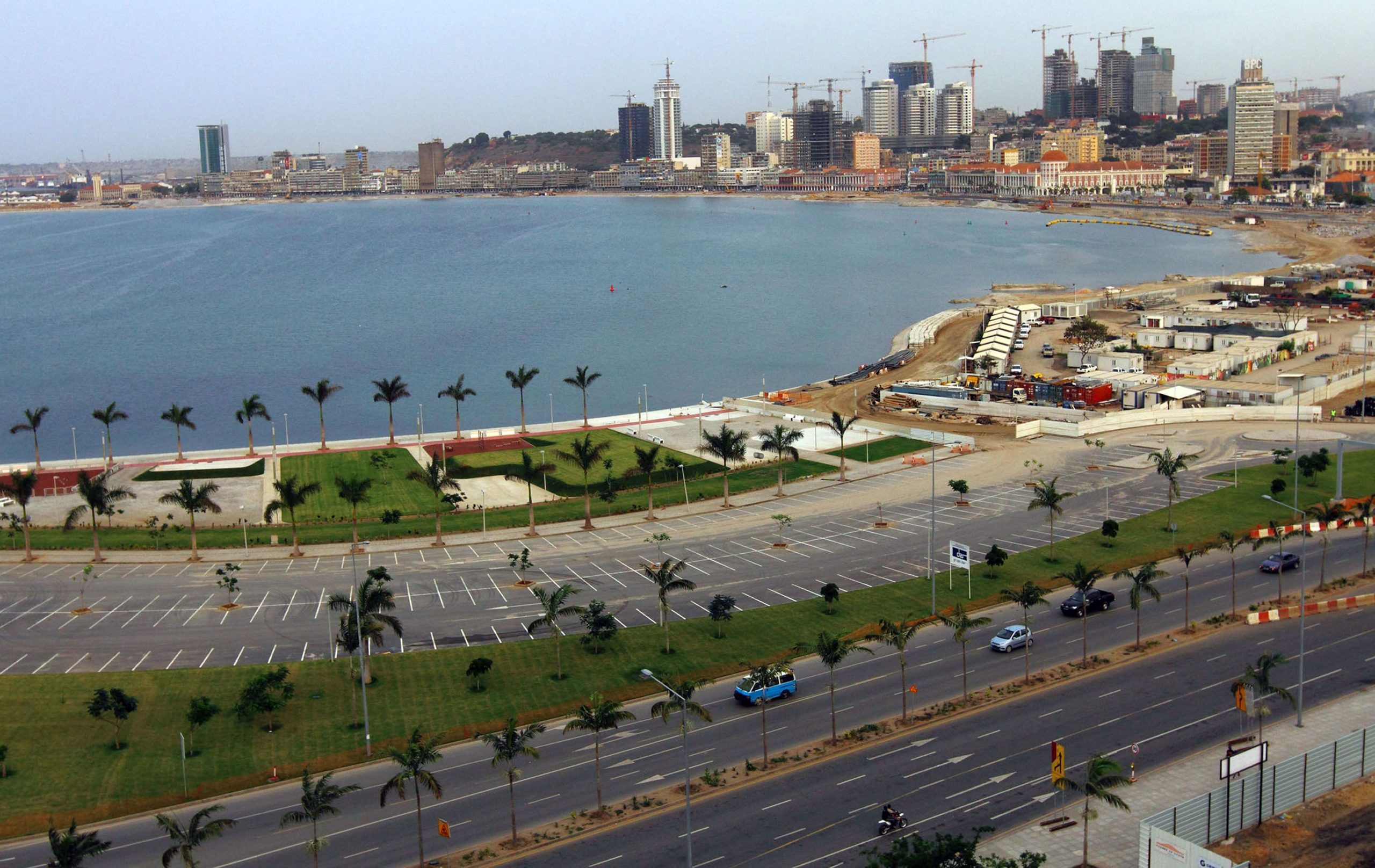 Estudar numa universidade privada em Angola custa pelo menos 1.400 euros por ano