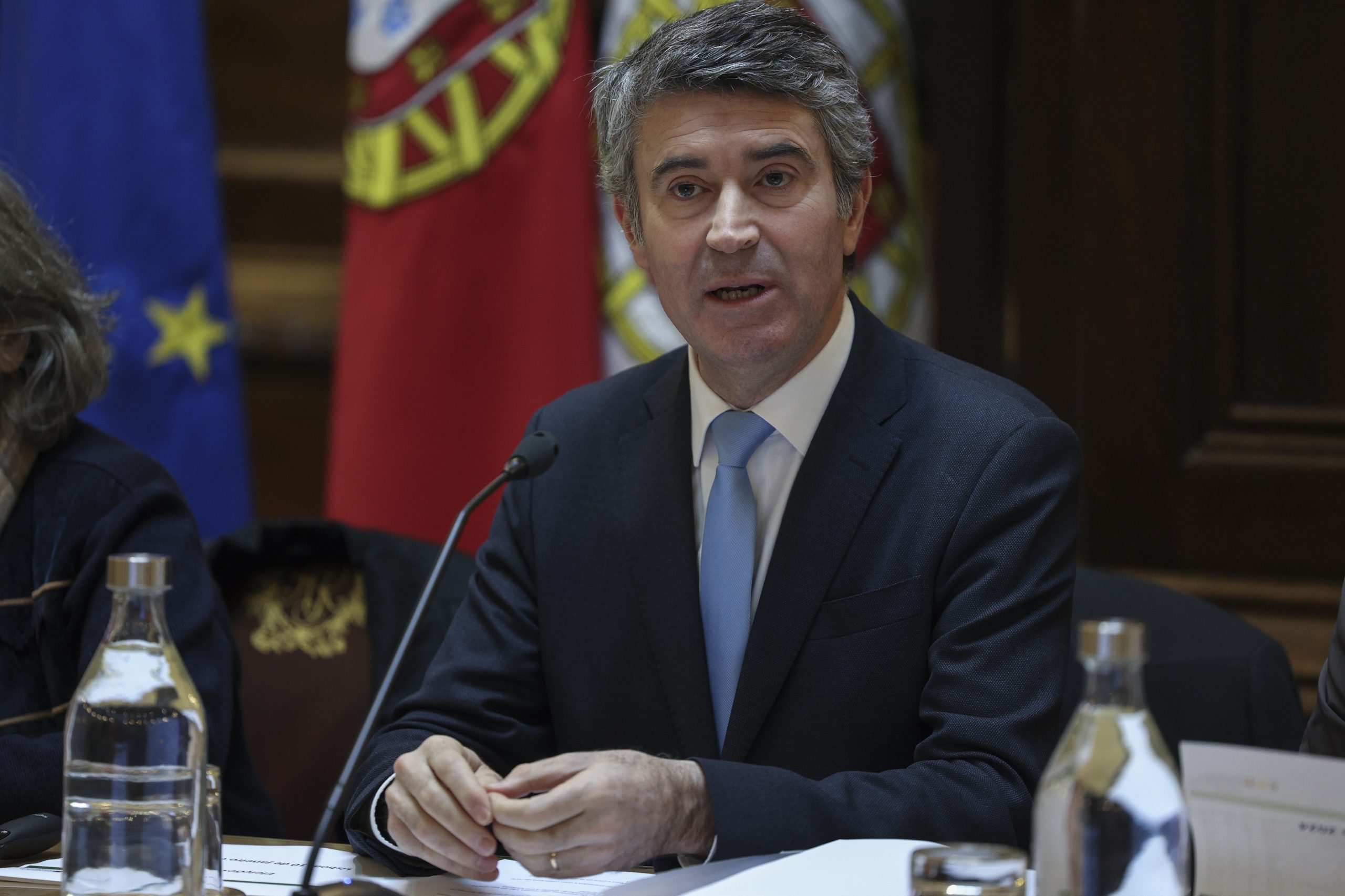 Carneiro diz que manifestações são direito legítimo da polícia mas têm de respeitar os “deveres”