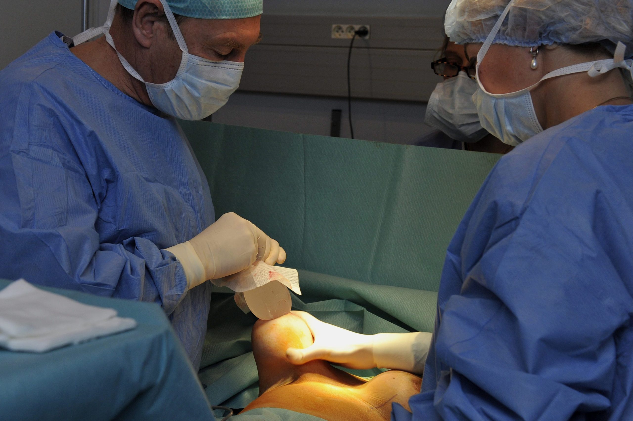 Há um estado na Índia que oferece implantes mamários aos mais pobres