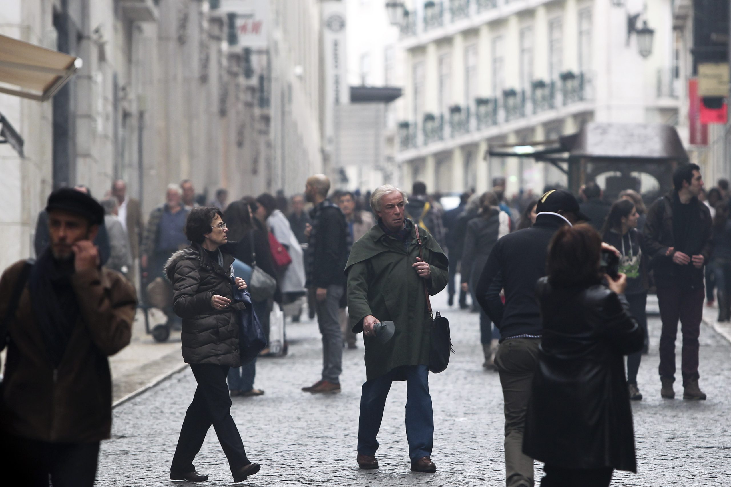 Comissão Europeia mais otimista que Governo sobre crescimento da economia