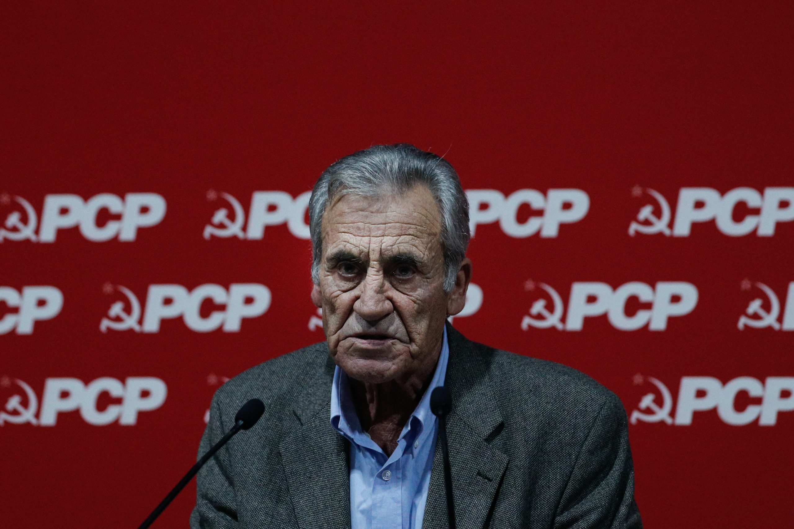 Jerónimo acusa PS, PSD, CDS e Marcelo de não darem prioridade à regionalização