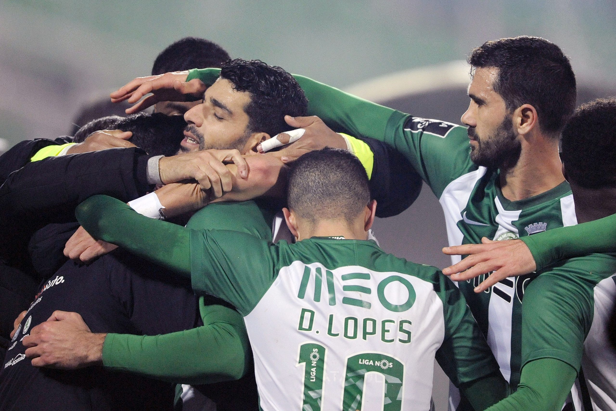 Rio Ave vence Gil Vicente com pénalti de Taremi e sobe a sexto na I Liga de futebol