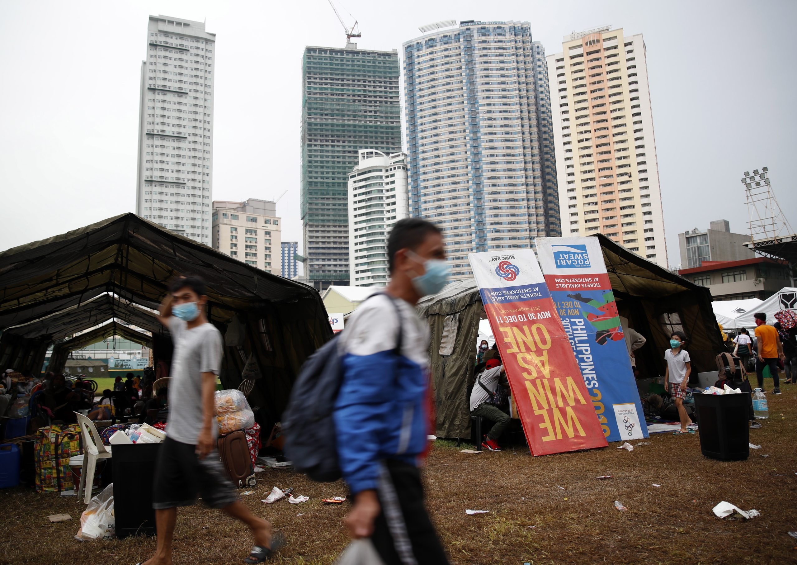 Filipinas anunciam novo confinamento rigoroso em Manila após recorde diário de casos de covid-19