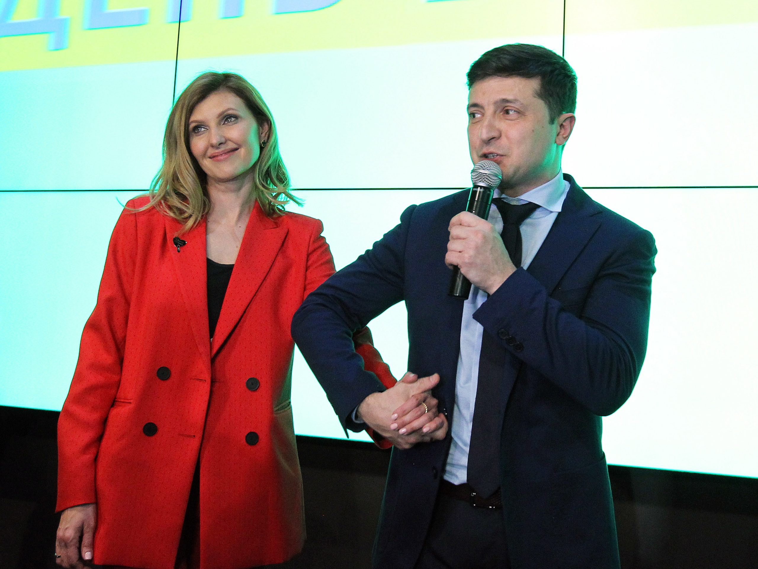 Comediante ucraniano vai disputar segunda volta das presidenciais com Poroshenko