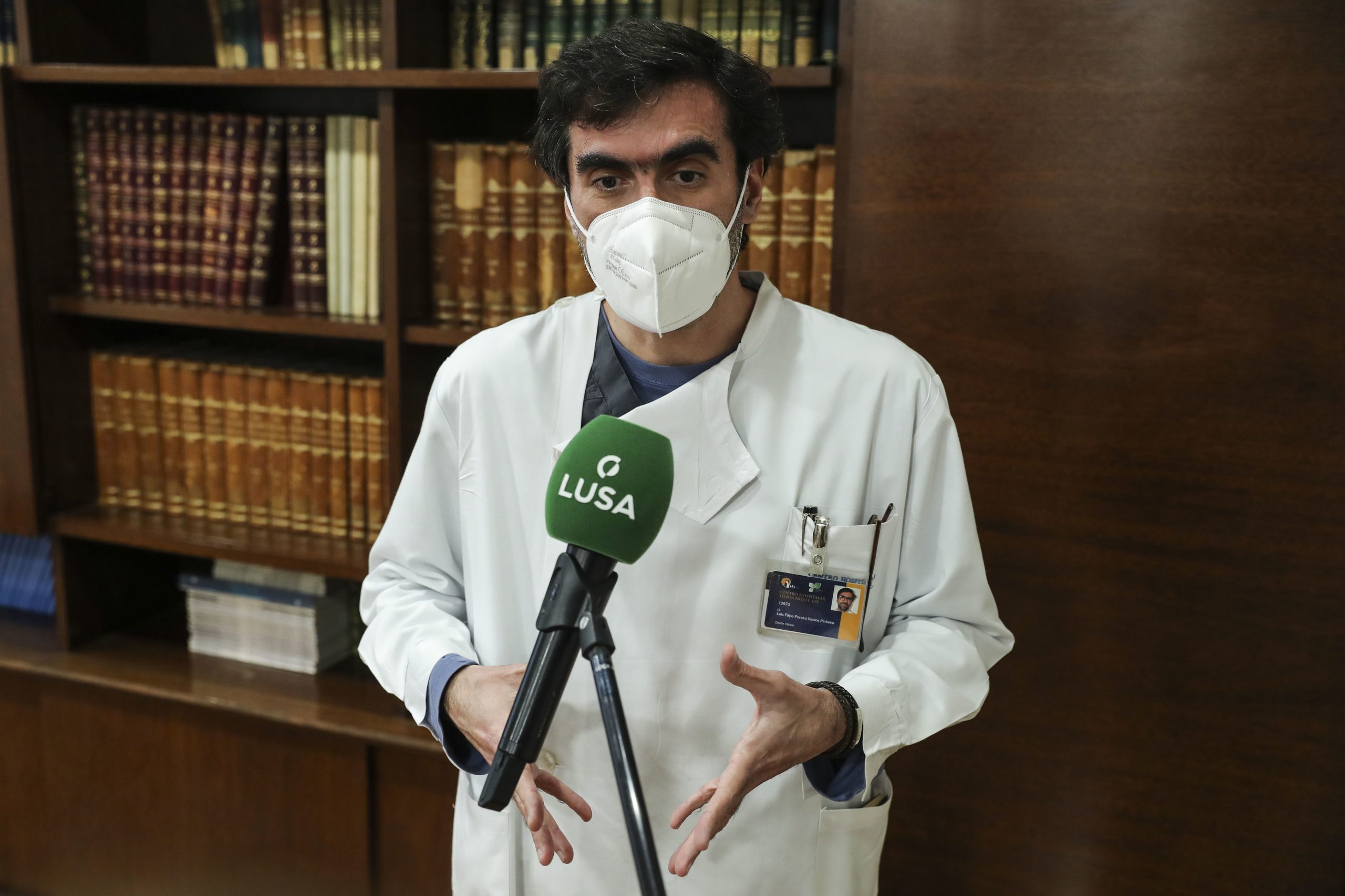 Caso gémeas: Ex-diretor clínico do Santa Maria diz que “nunca foi contactado” por Marcelo
