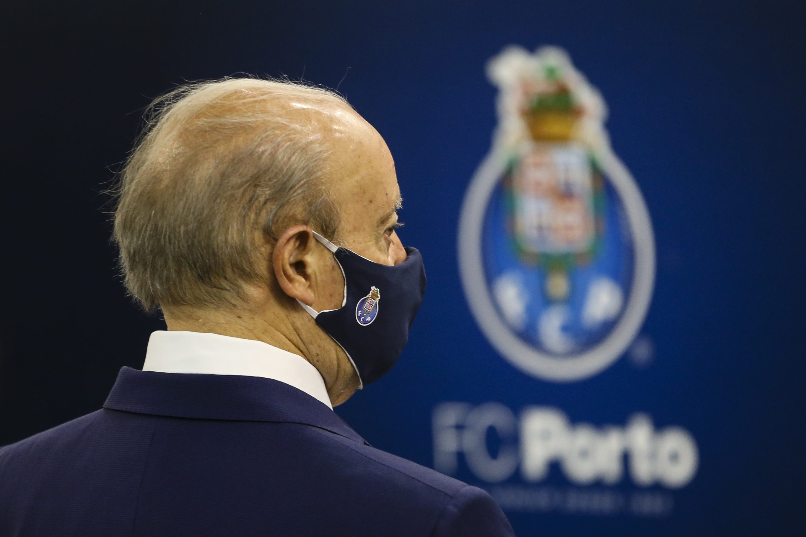 Público nos estádios. Pinto da Costa diz que há “uma perseguição aos clubes”