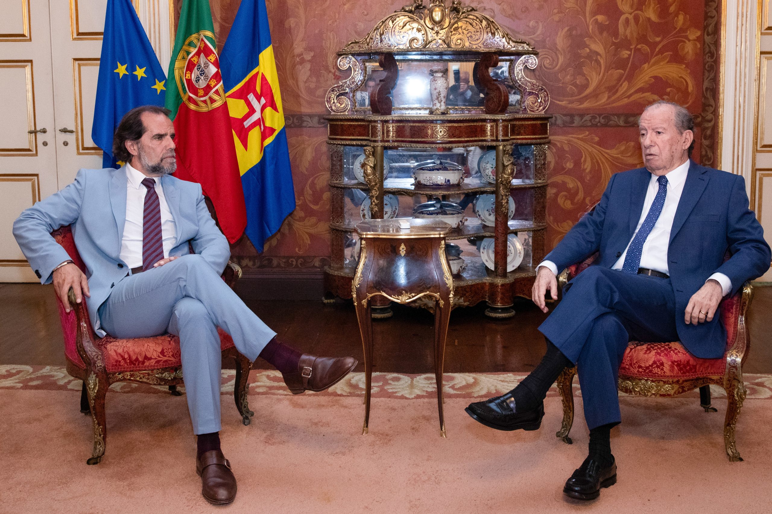 XVI Governo da Madeira com oito secretarias mantém dois secretários
