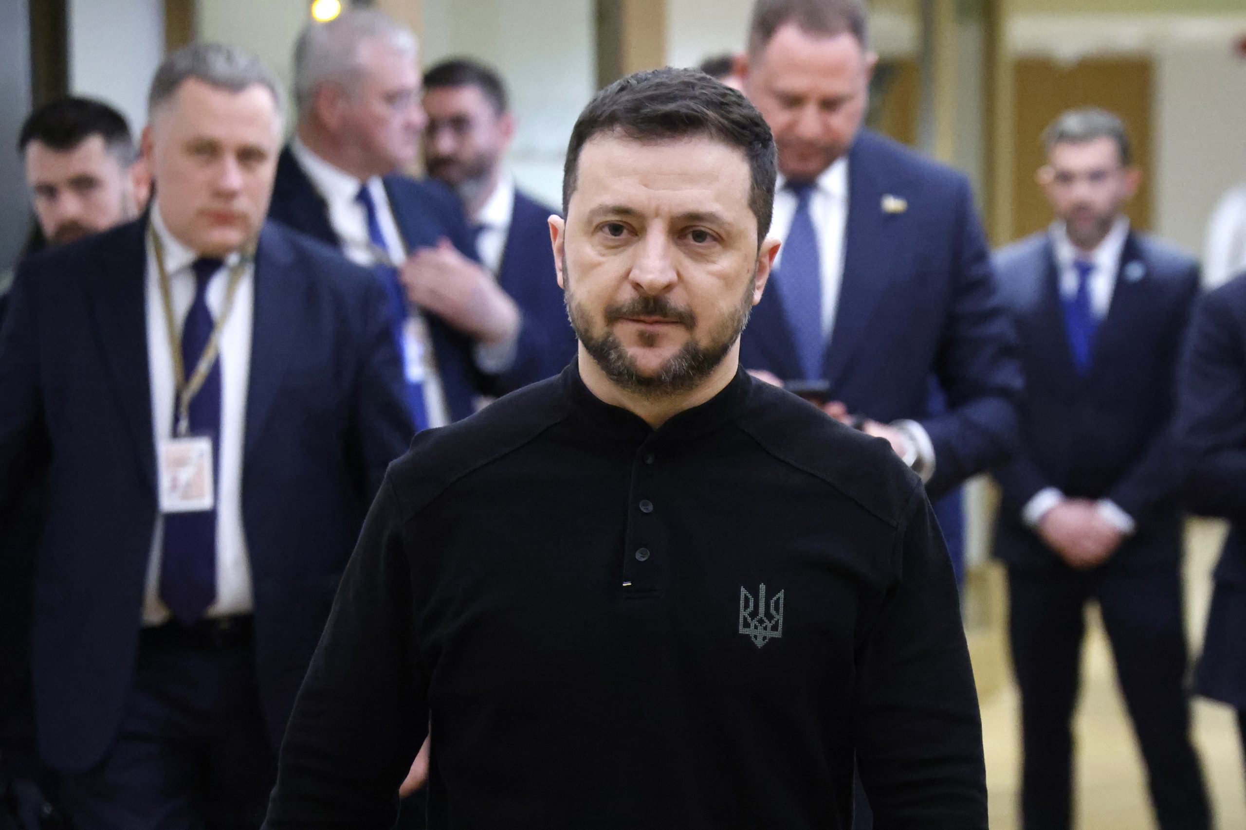 Zelensky garante que Kiev quer “a paz assim que possível”