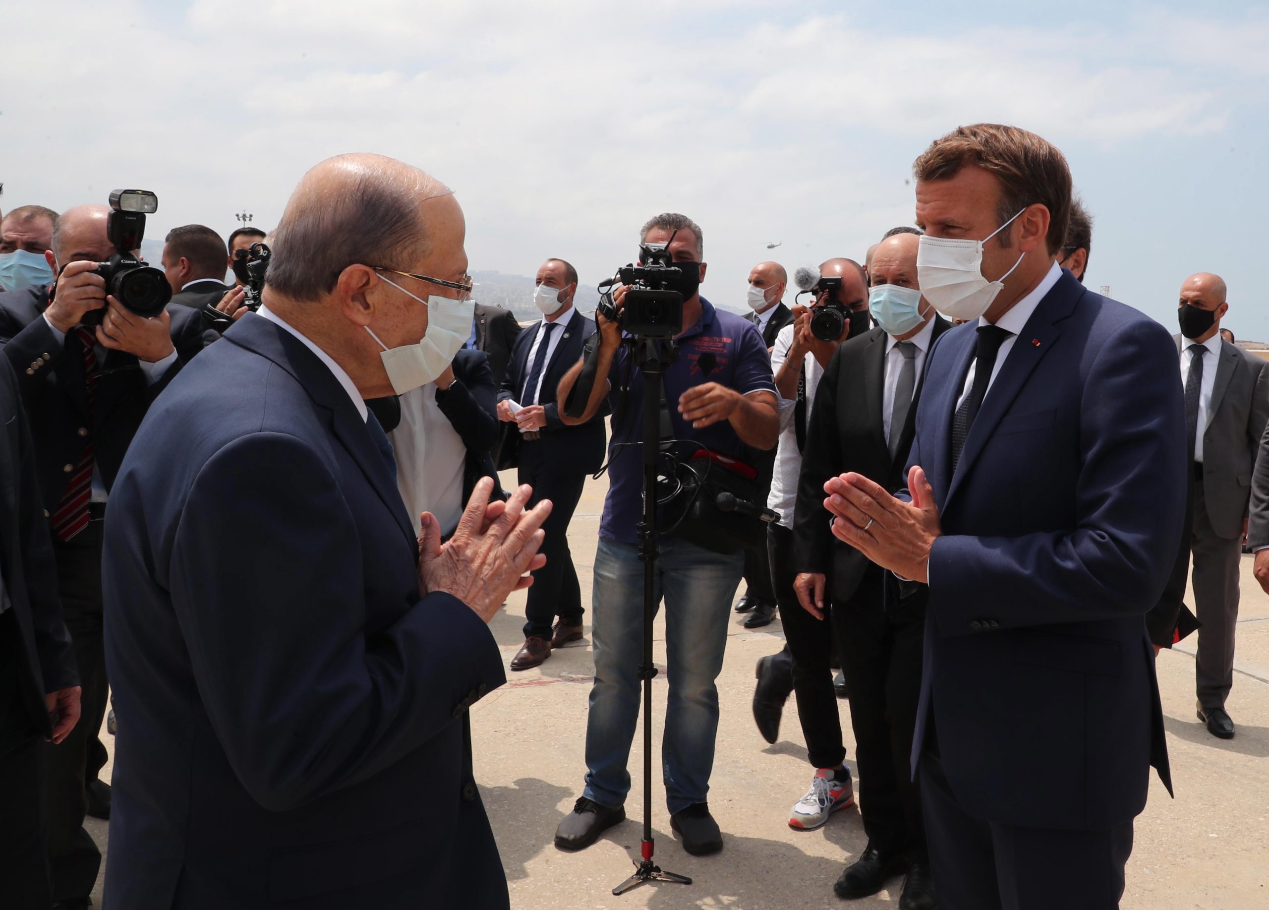 Beirute. Presidente francês quer “organizar a ajuda internacional” e pede reformas
