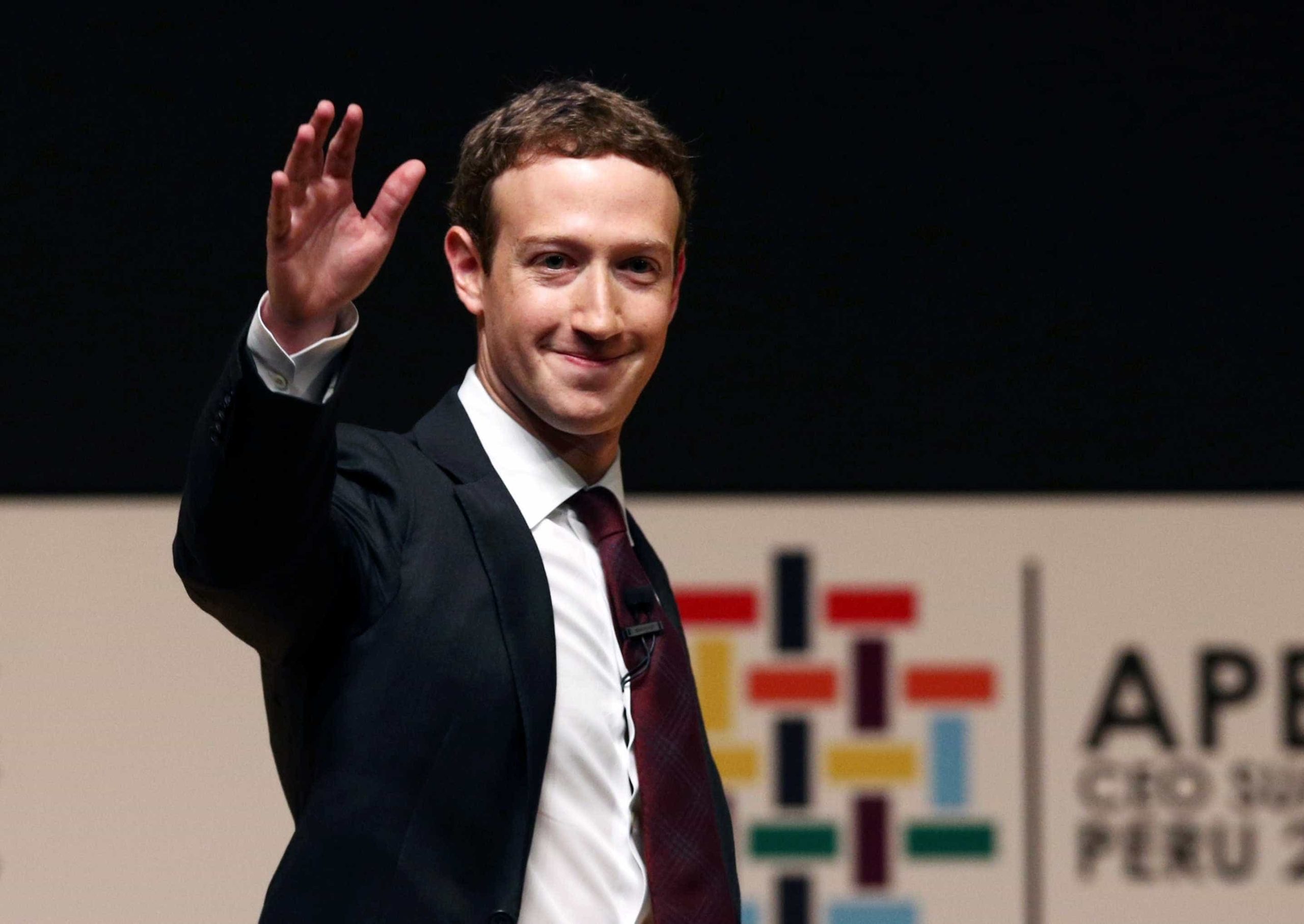 Americanos consideram que Facebook é pior para a sociedade do que o McDonald’s